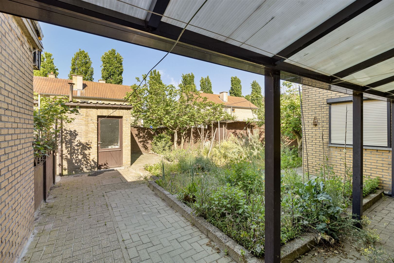 TE KOOP: Halfopen bebouwing te Houthalen-Helchteren! foto 12