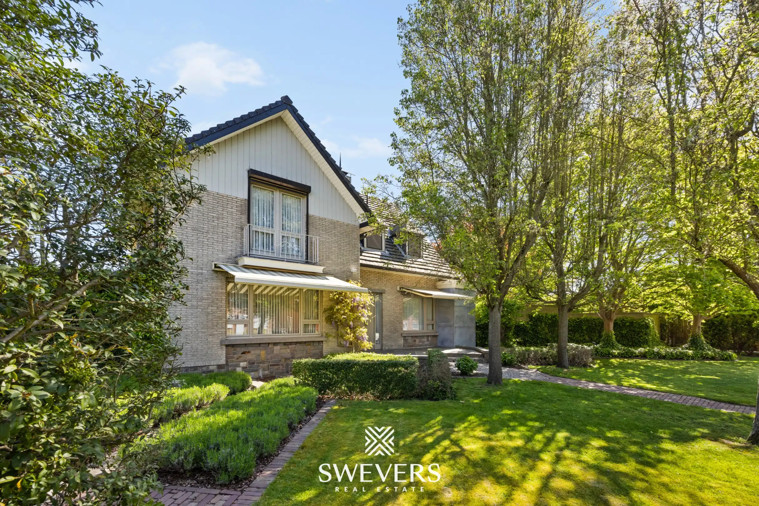 Karaktervolle villa 21a 81ca met zwembad poolhouse, wellness en uitzonderlijke uitbreidingsmogelijkheden in Tessenderlo-Ham foto 2