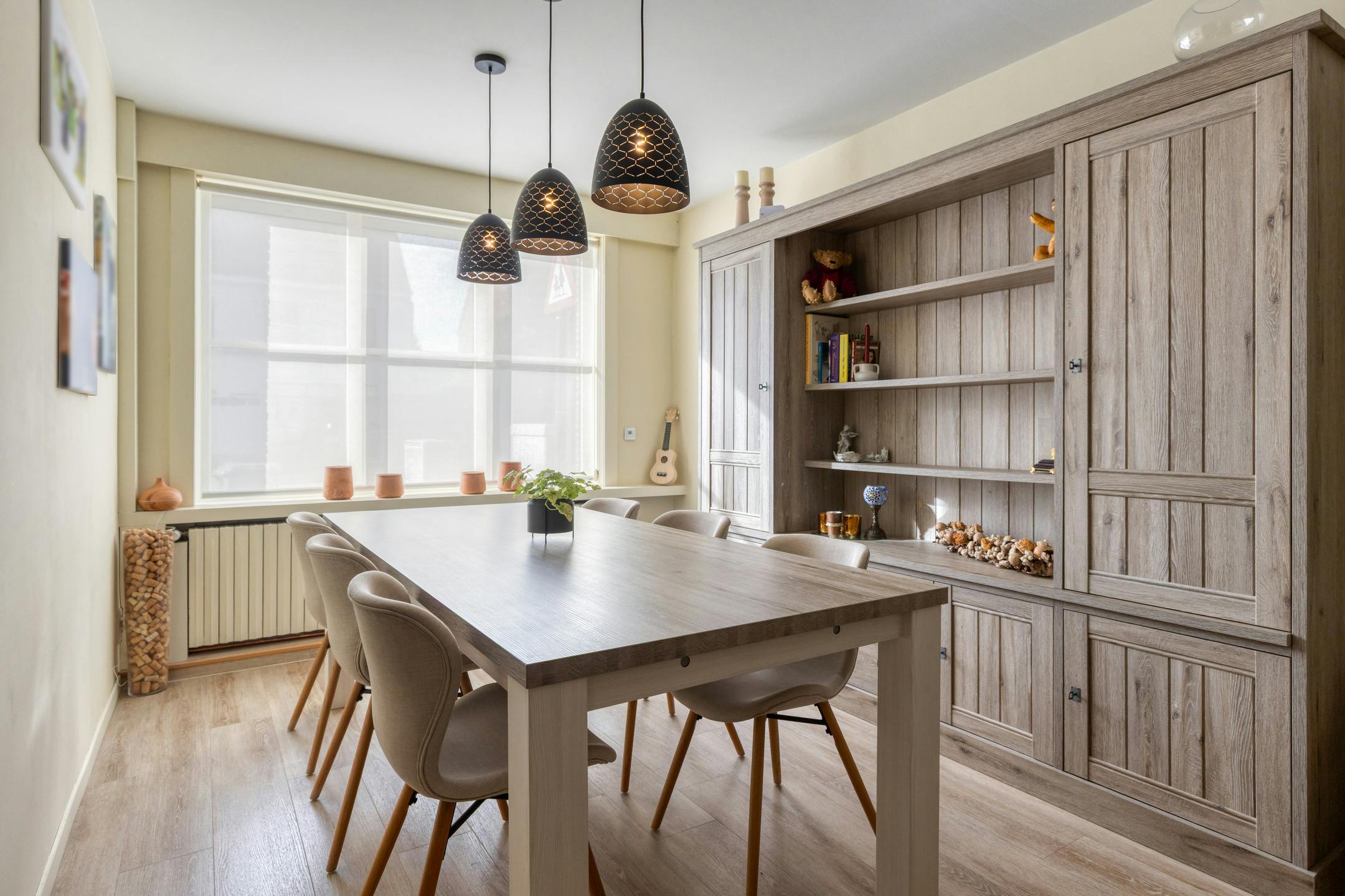 Instapklare woning met gezellige tuin te koop in Roeselare foto 2