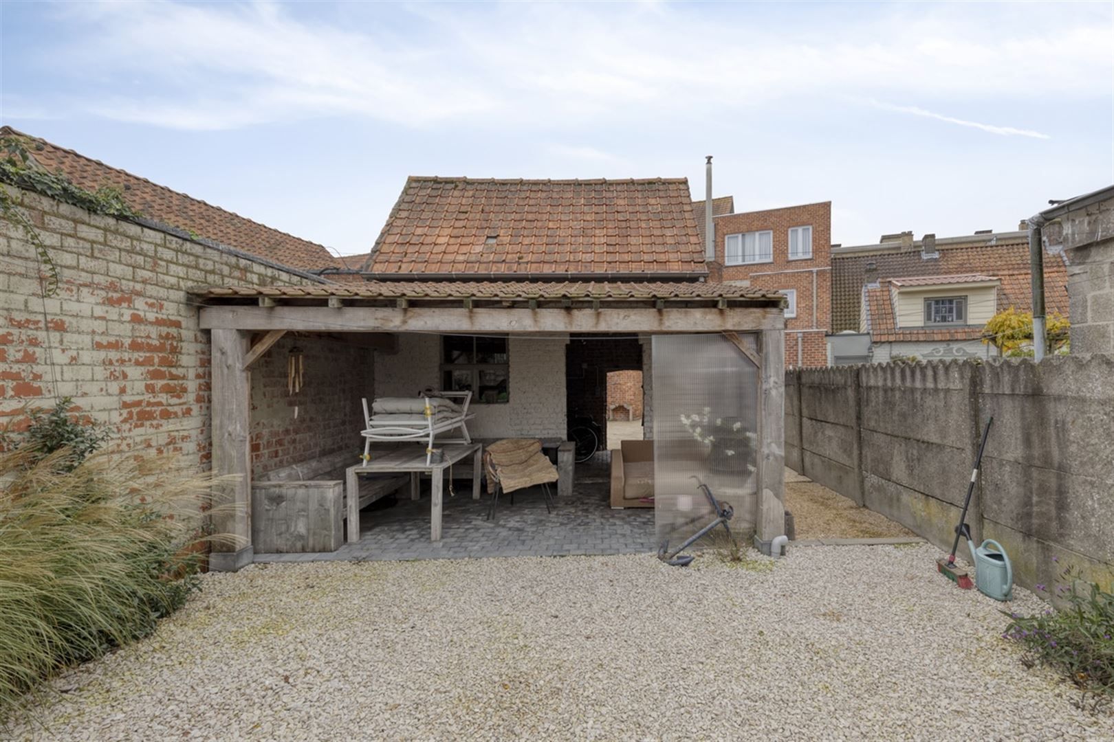 RUIME WONING MET 3 SLKS, 2 BADK & TOEGANKELIJK VIA TUIN !!! foto 29