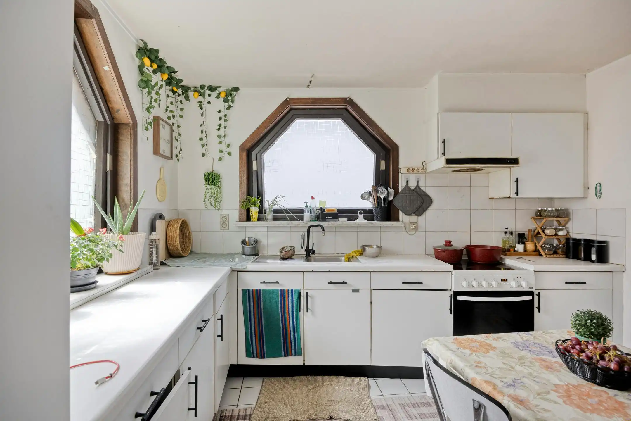 Veelzijdige opbrengsteigendom of woning in Gent te koop! foto 5