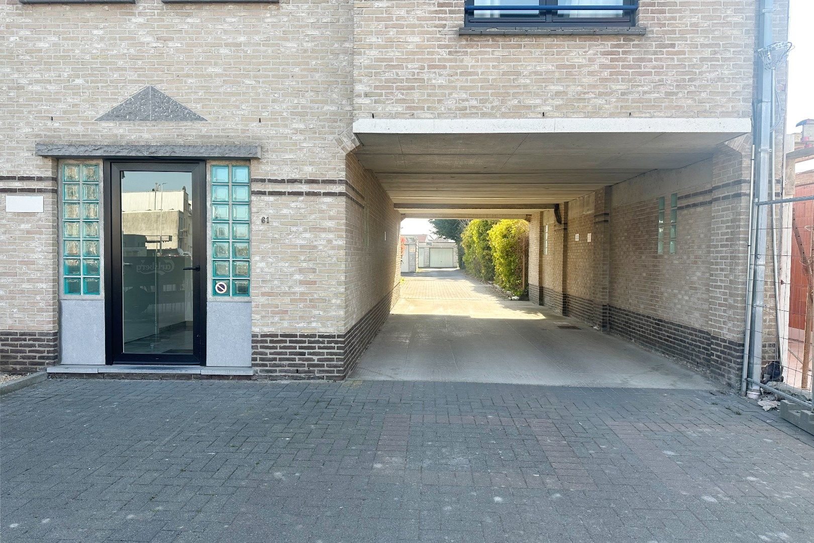 Garage in Wenduine te huur foto {{pictureIndex}}