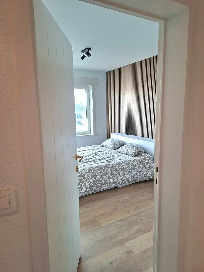 Vernieuwd hoekappartement foto 21