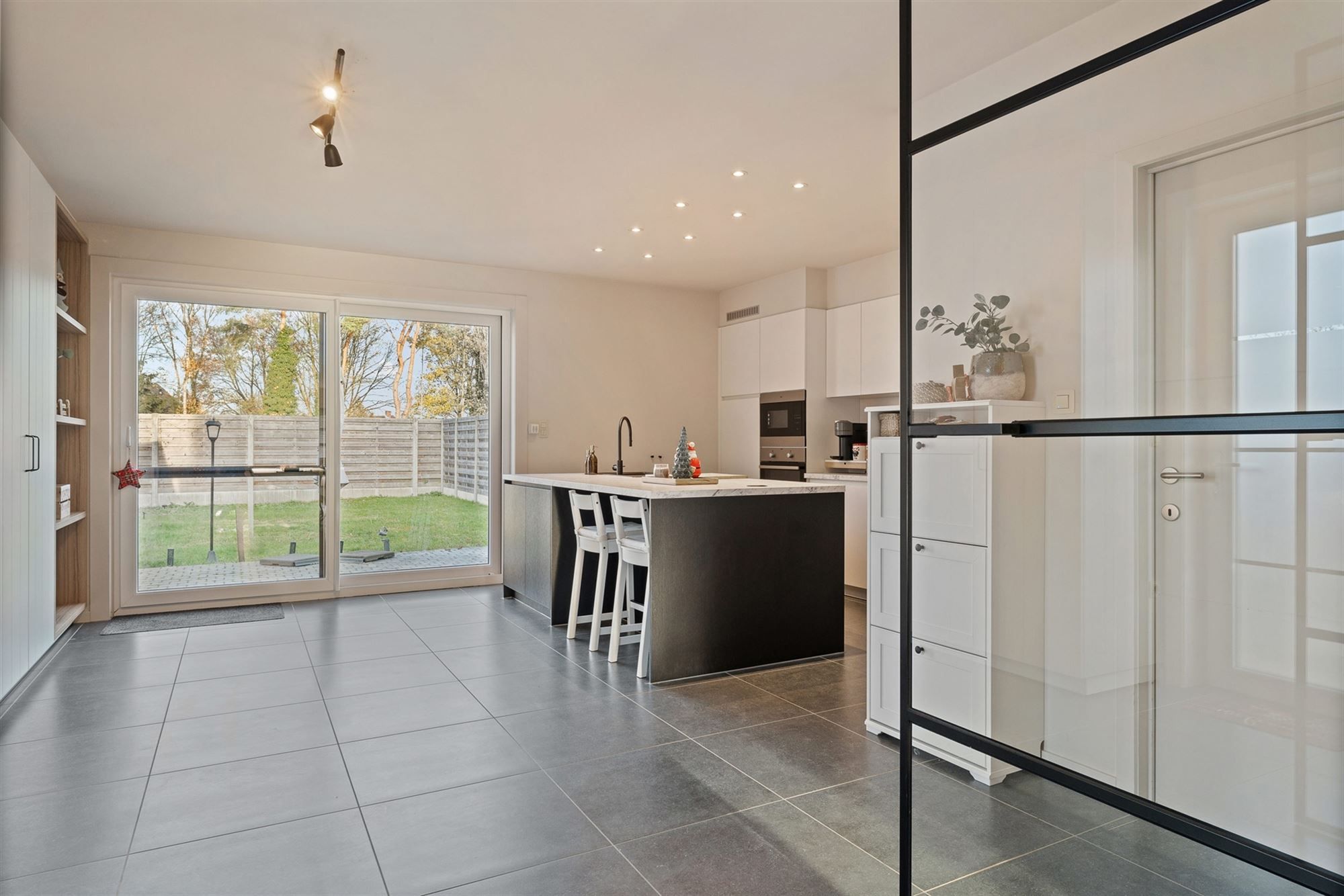 PRACHTIGE , INSTAPKLARE WONING OP TOP-LIGGING! foto 8