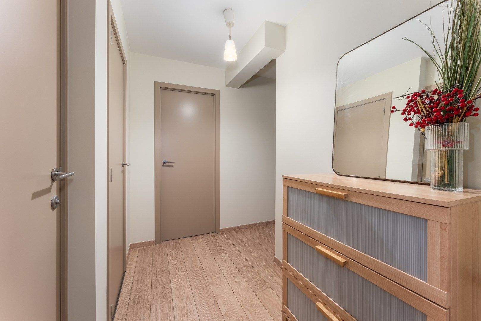 Rustig gelegen 2-slaapkamerappartement in een recent gebouw nabij zee en station – EPC B foto 12