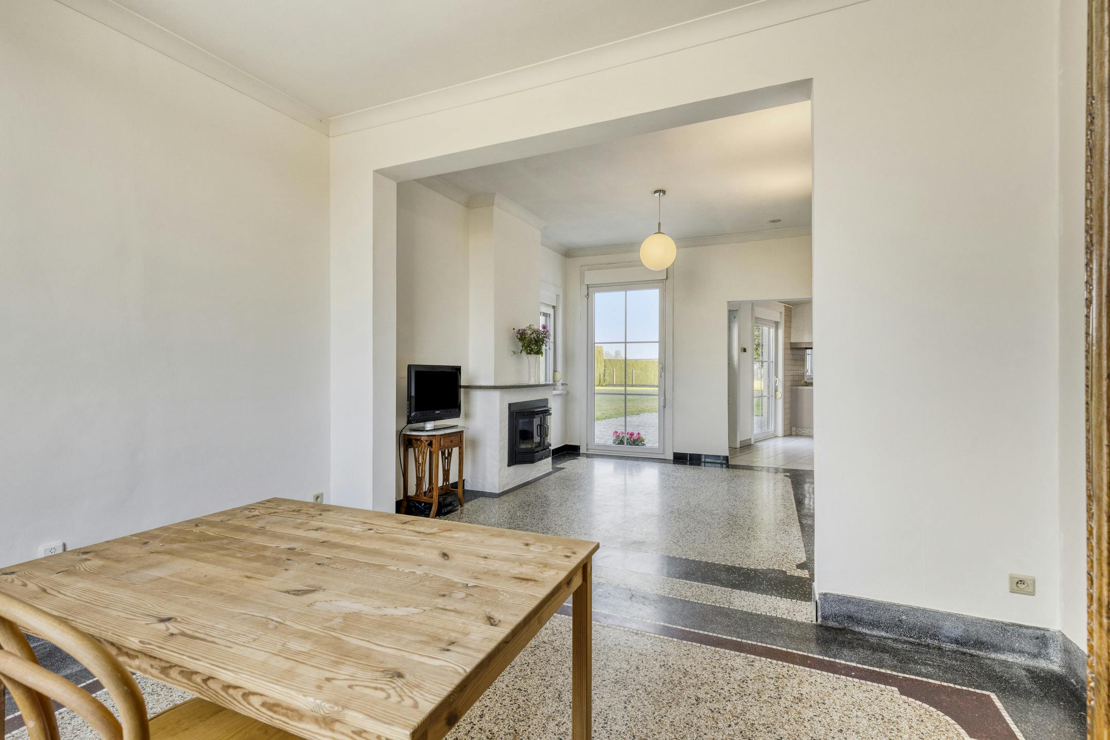 Halfopen huis omringd door groen te koop in Oudenaarde foto 4