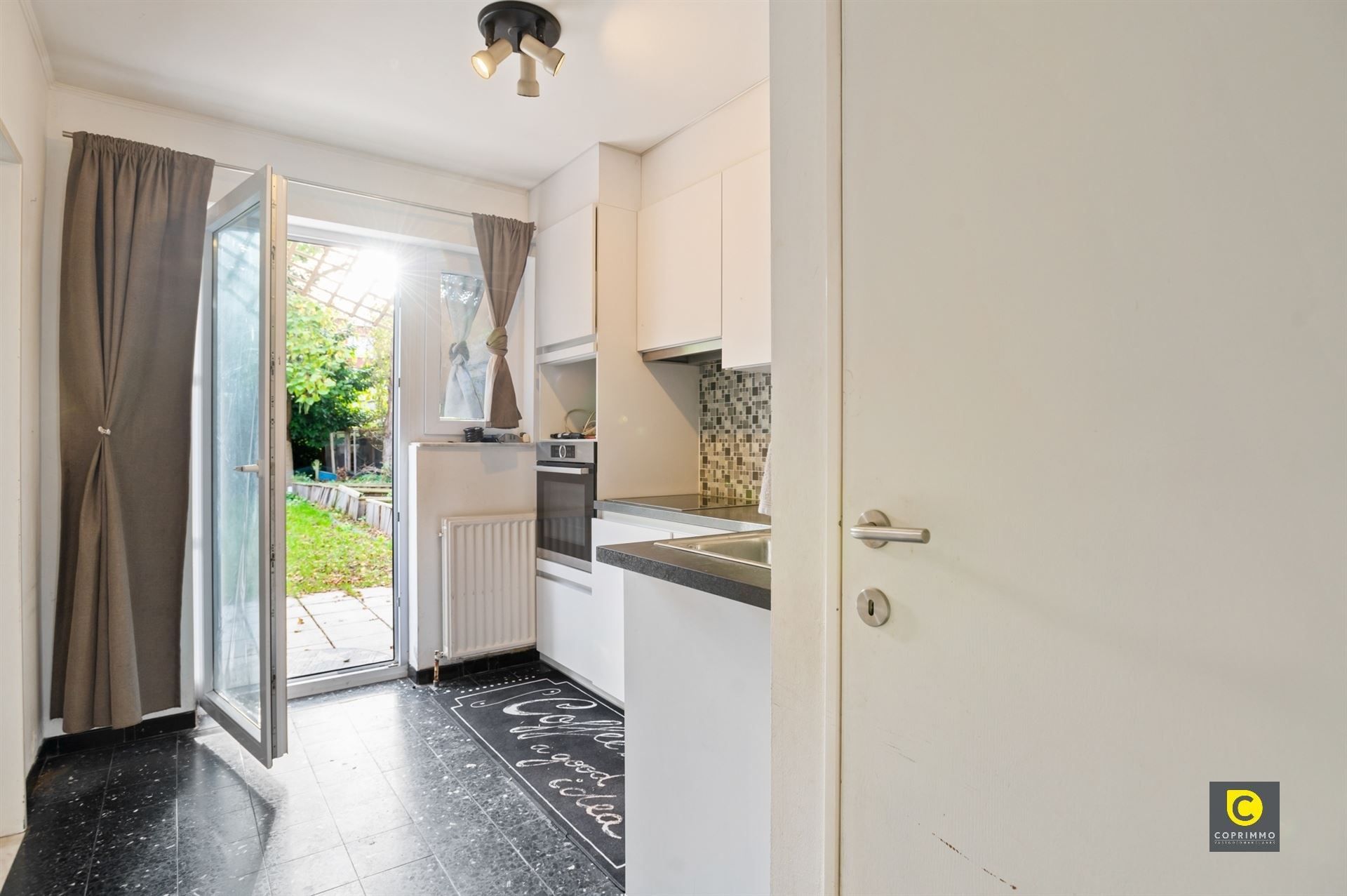 Woning met tal van mogelijkheden foto 18