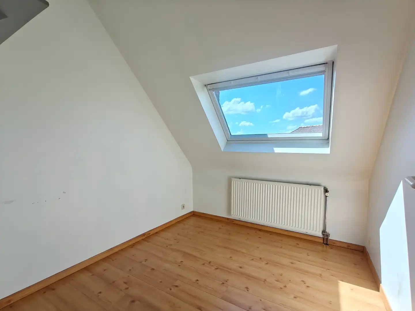 Appartement met garage op de tweede verdieping te Sint-Niklaas foto 7
