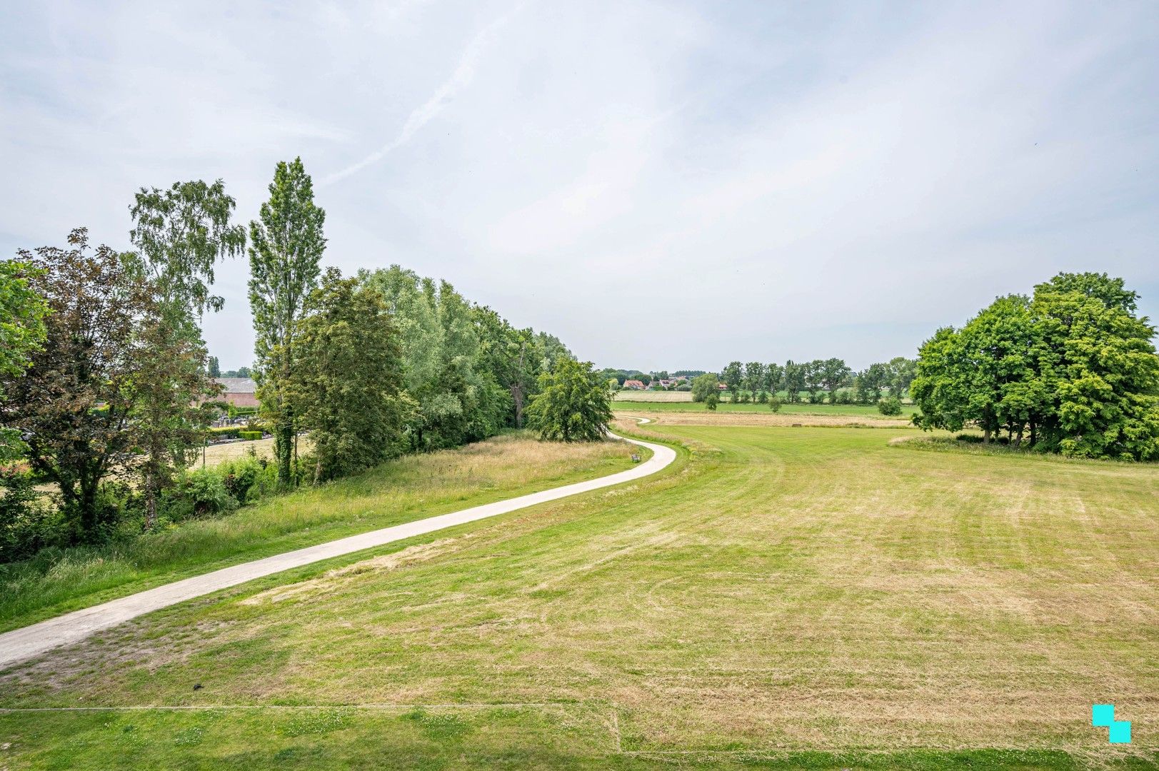 Modern tweeslaapkamerappartement met zicht op de Mandelvallei foto 19