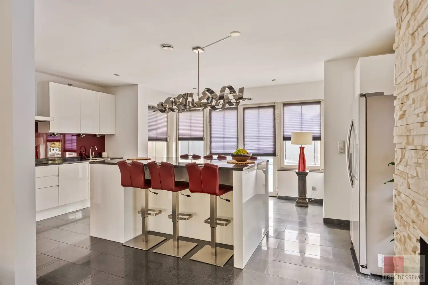 Energiezuinige woning (label A) van 2018 in het rustige Kesselt. Woonopp. 230 m² en perceel 383 m². foto 3