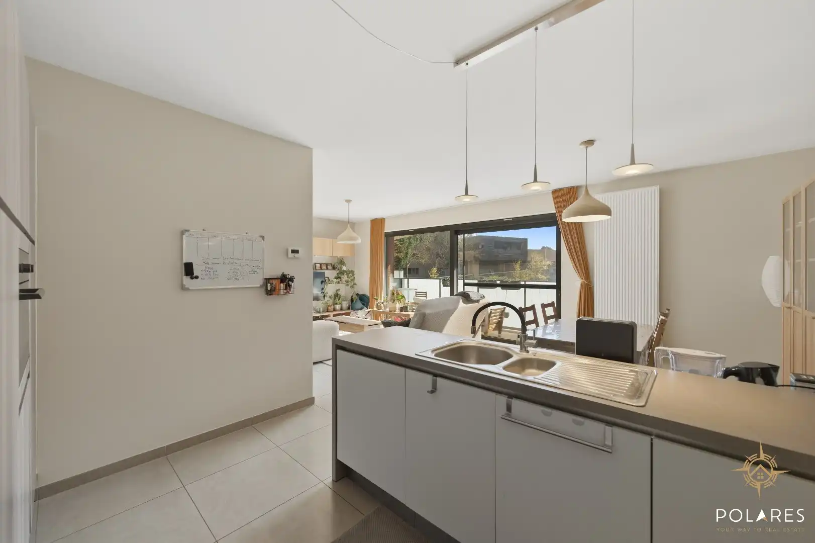 2-slaapkamerappartement op toplocatie foto 4