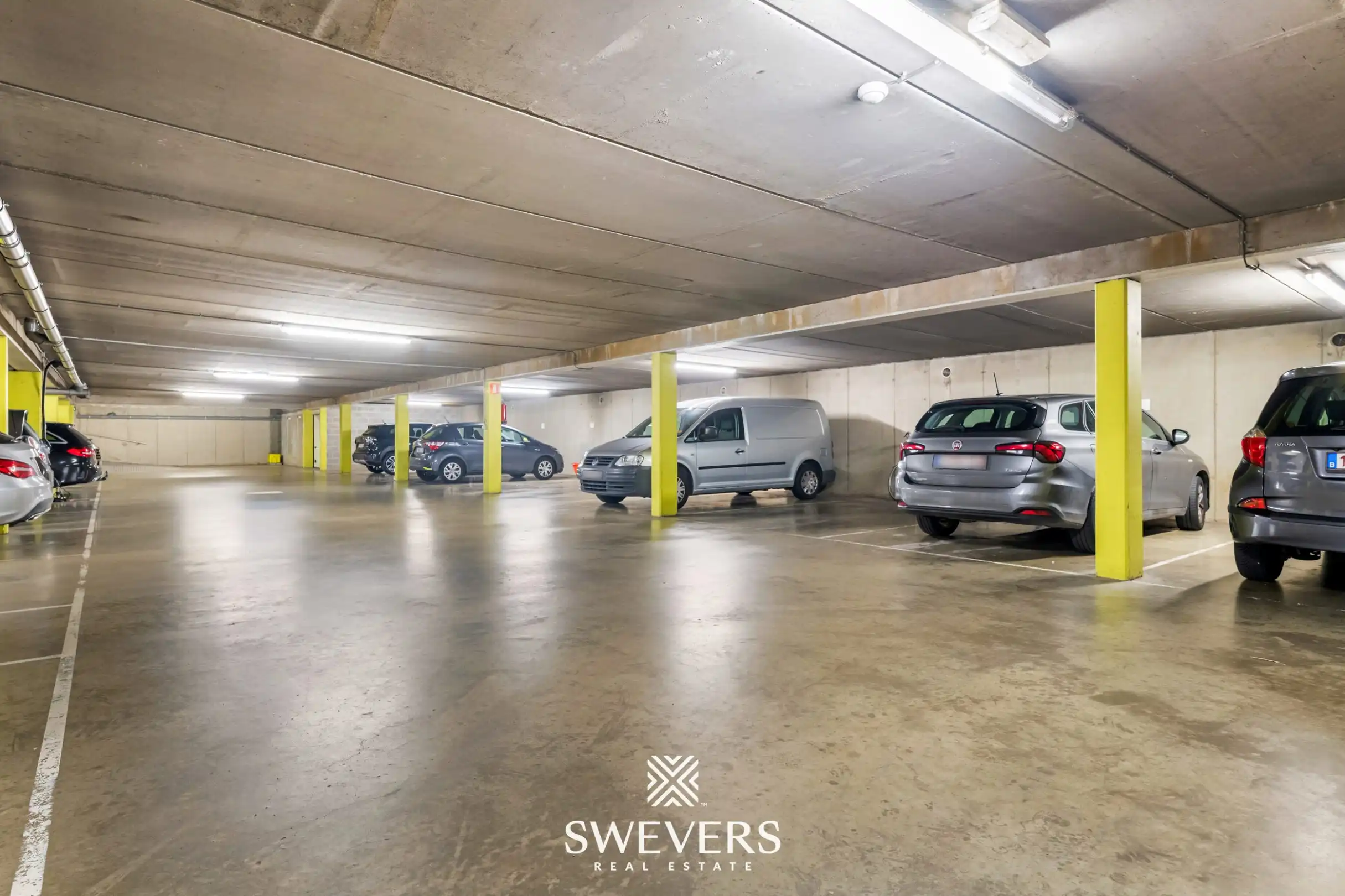 Uitstekend gelegen appartement met 2 slaapkamers, private tuin en ondergrondse staanplaats foto 11