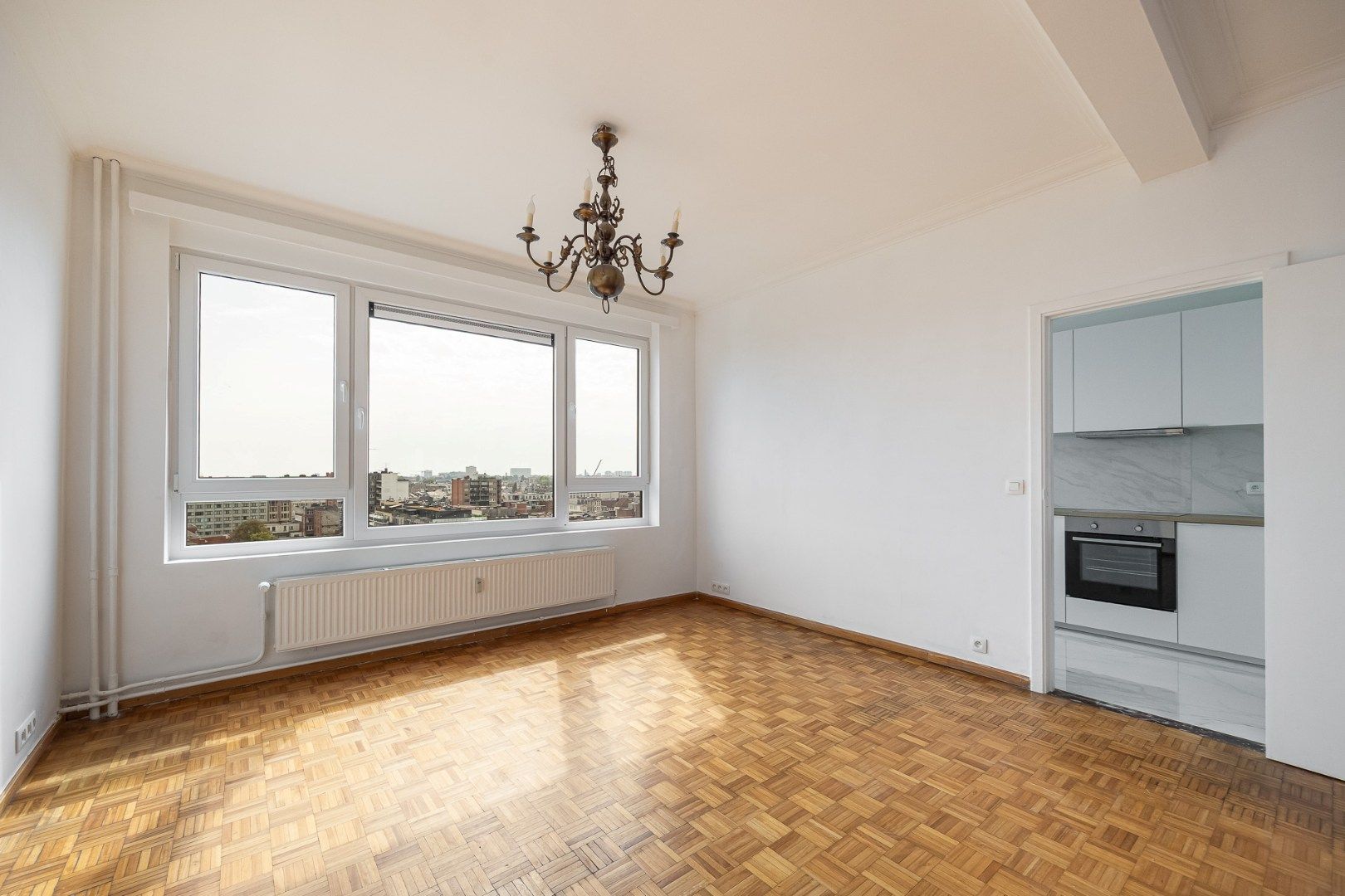 2 slaapkamer appartement met panoramisch zicht.  foto 5