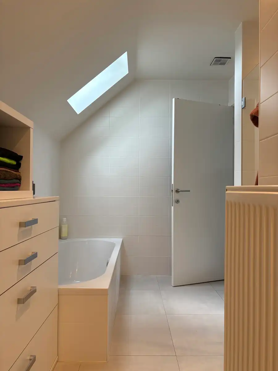 Gunstig gelegen, lichtrijk penthouse foto 18