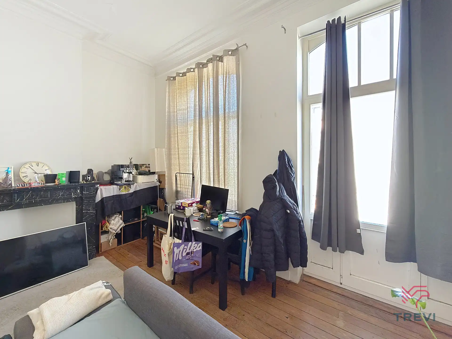 Studio met slaaphoek vlakbij het Flageyplein ! foto 2