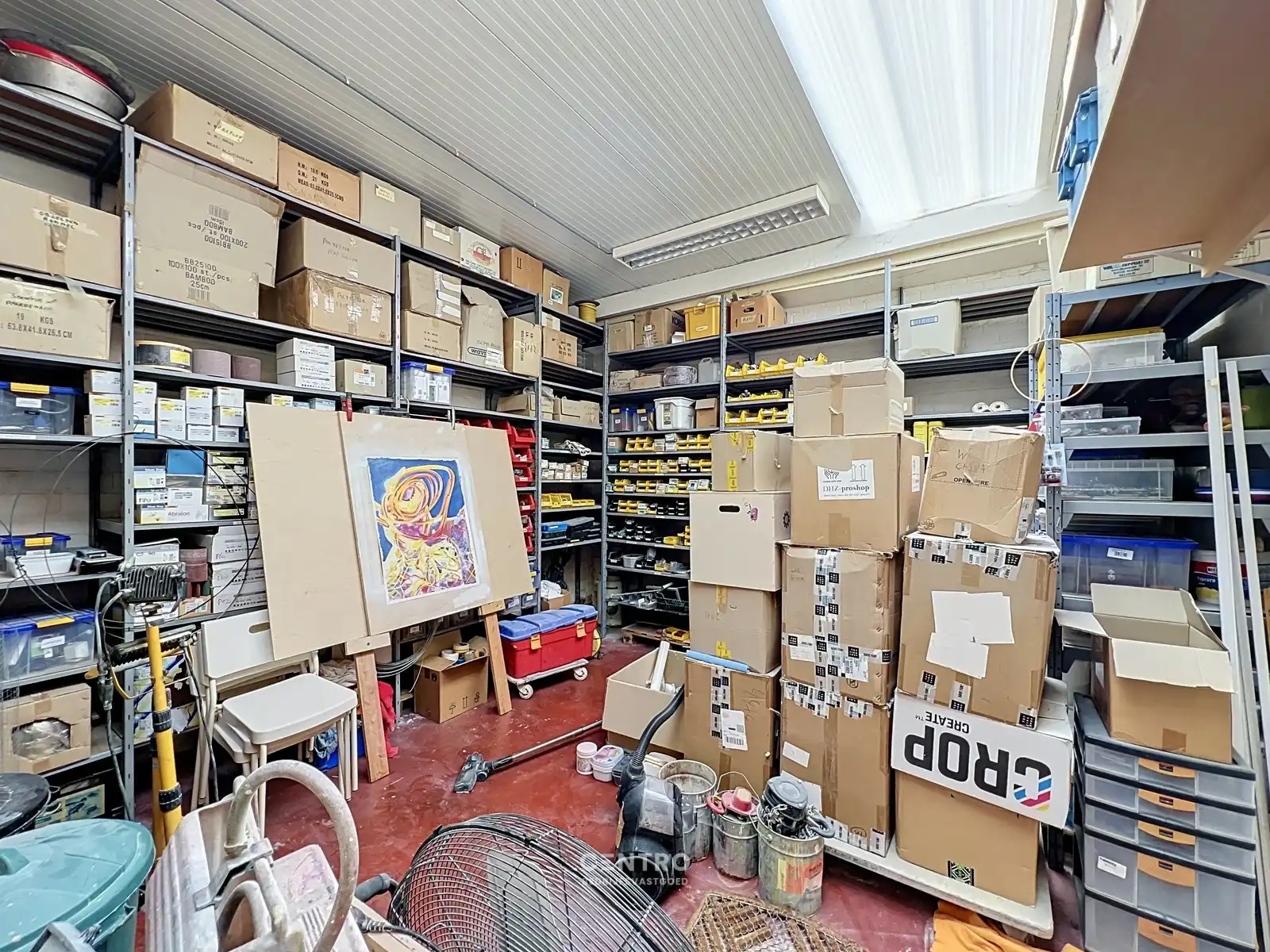Ruimtelijk magazijn met toonzaal, kantoor en woonst te Lichtervelde, ideaal voor wonen én werken op een perceel van 1.002m²! foto 57