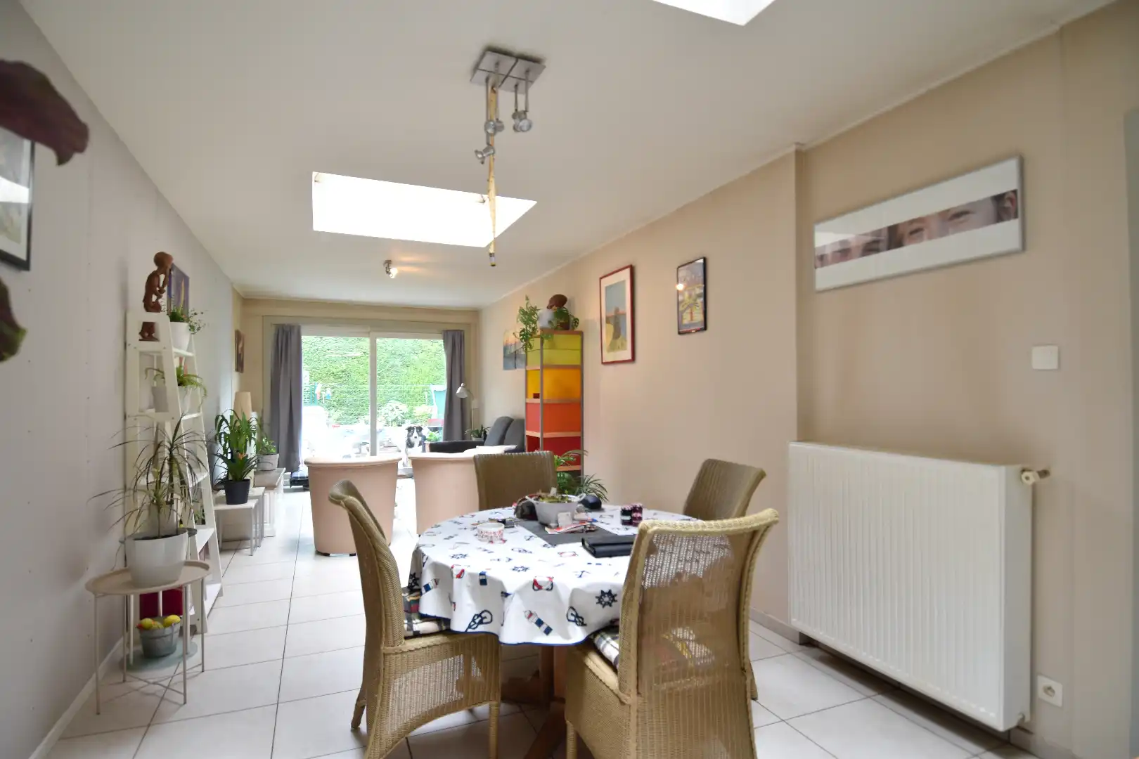 Leuke rijwoning met 2 slaapkamers (meer mogelijk) en tuin te koop in Heule foto 2