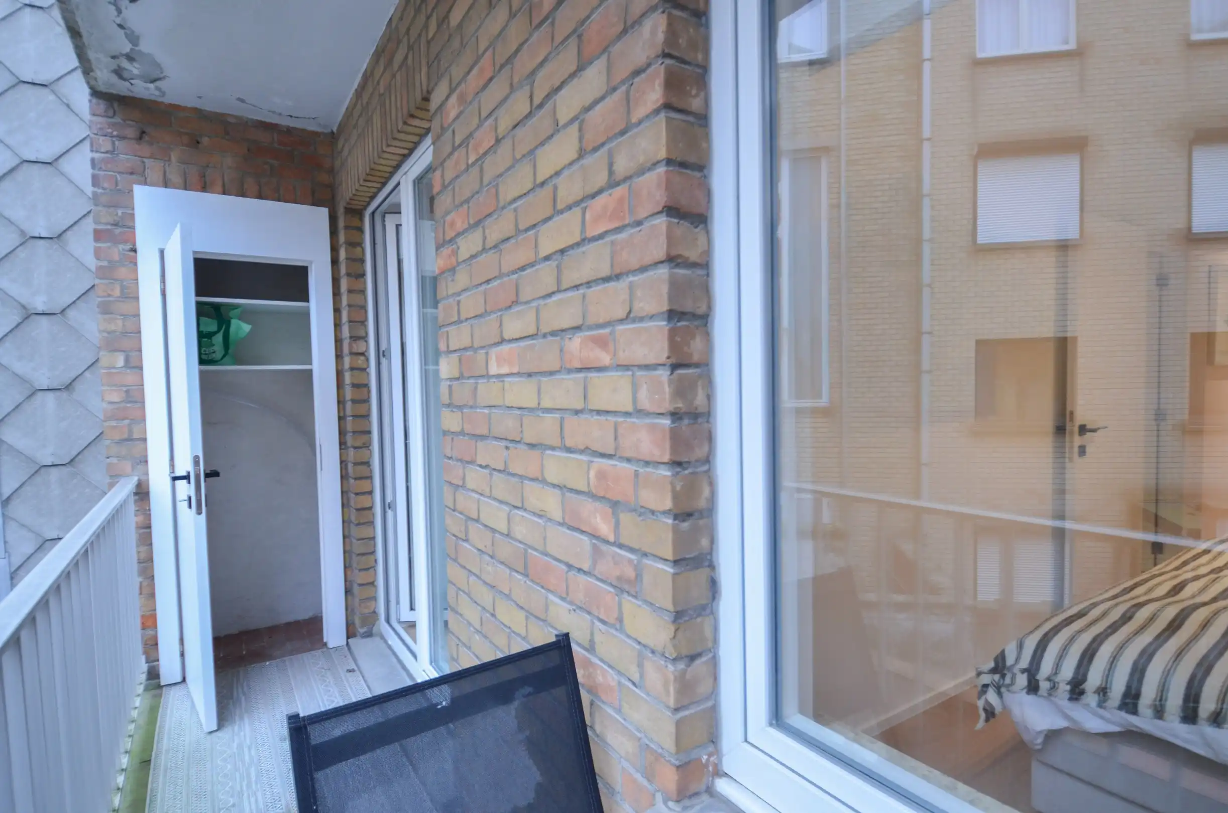 Volledig gerenoveerd appartement met een mooi zeezicht gelegen tussen het Driehoeksplein en Albertplein. foto 18