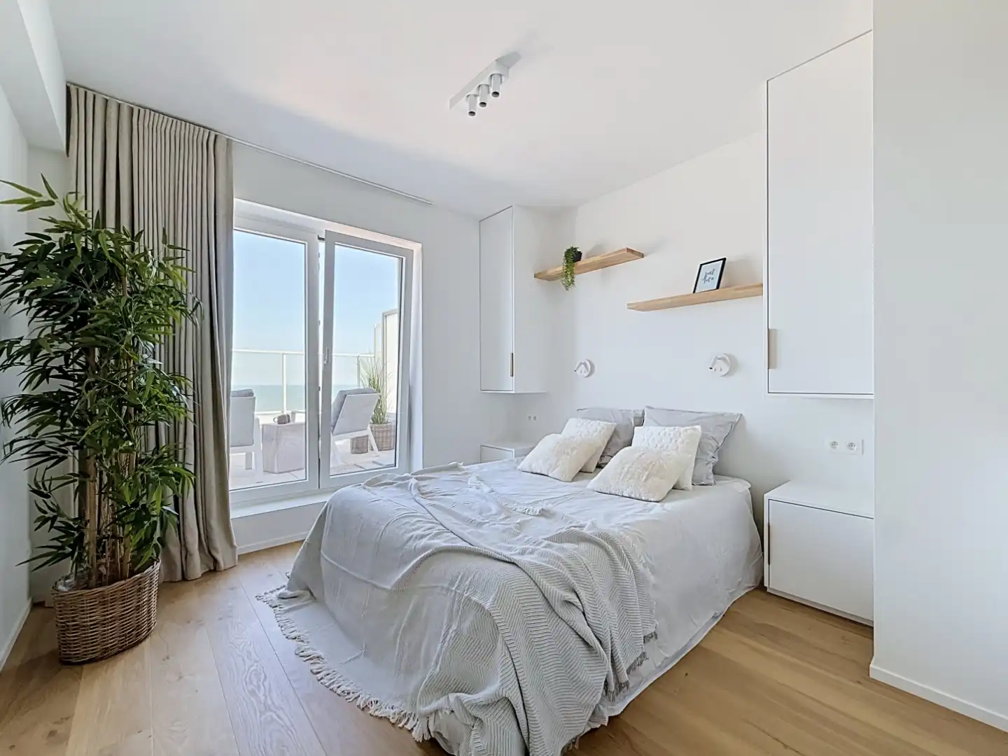 Exclusieve penthouse met frontaal zeezicht te Nieuwpoort-Bad foto 12