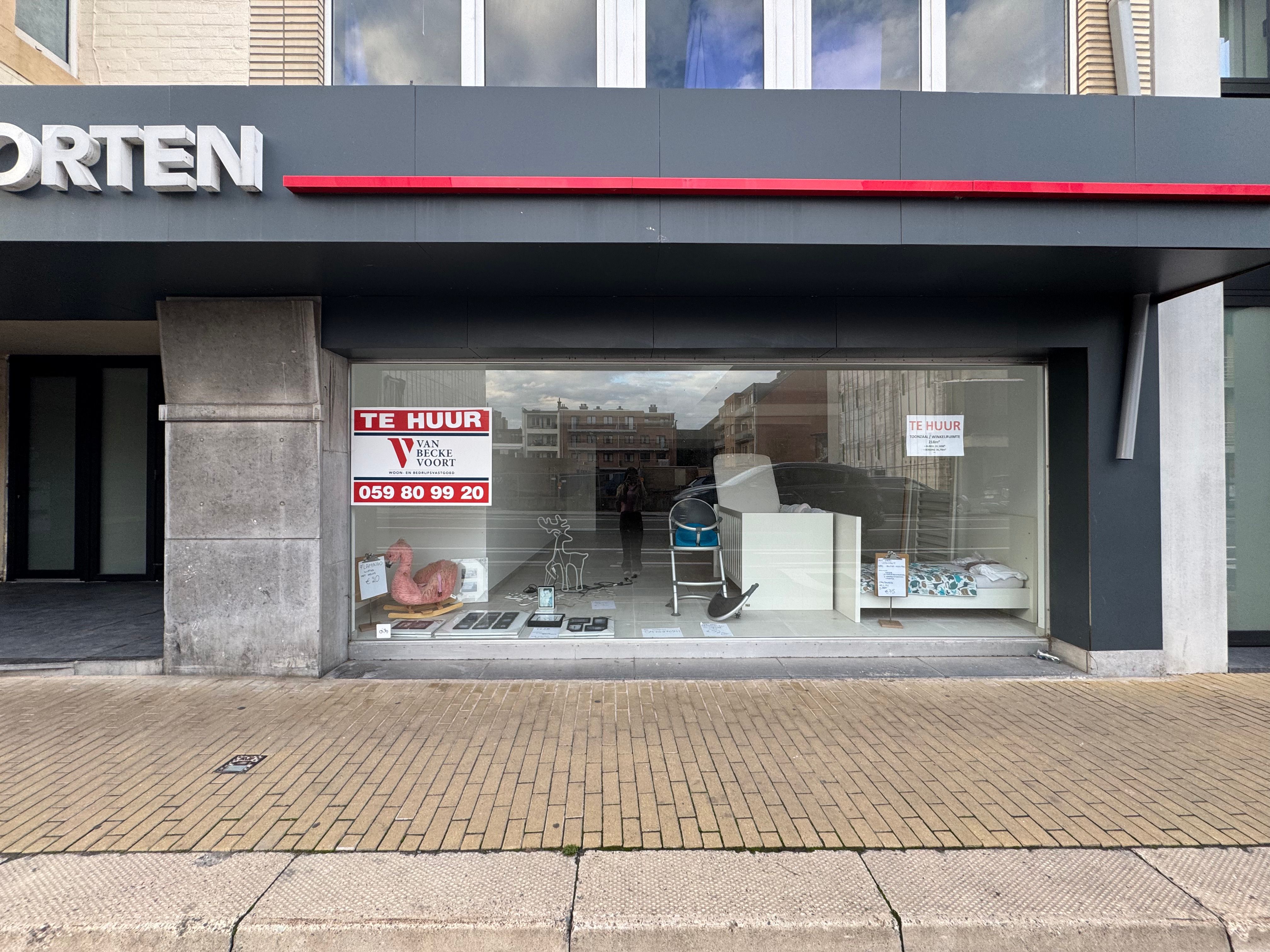 Commercieel te huur Nieuwpoortsesteenweg 280 - 8400 Oostende
