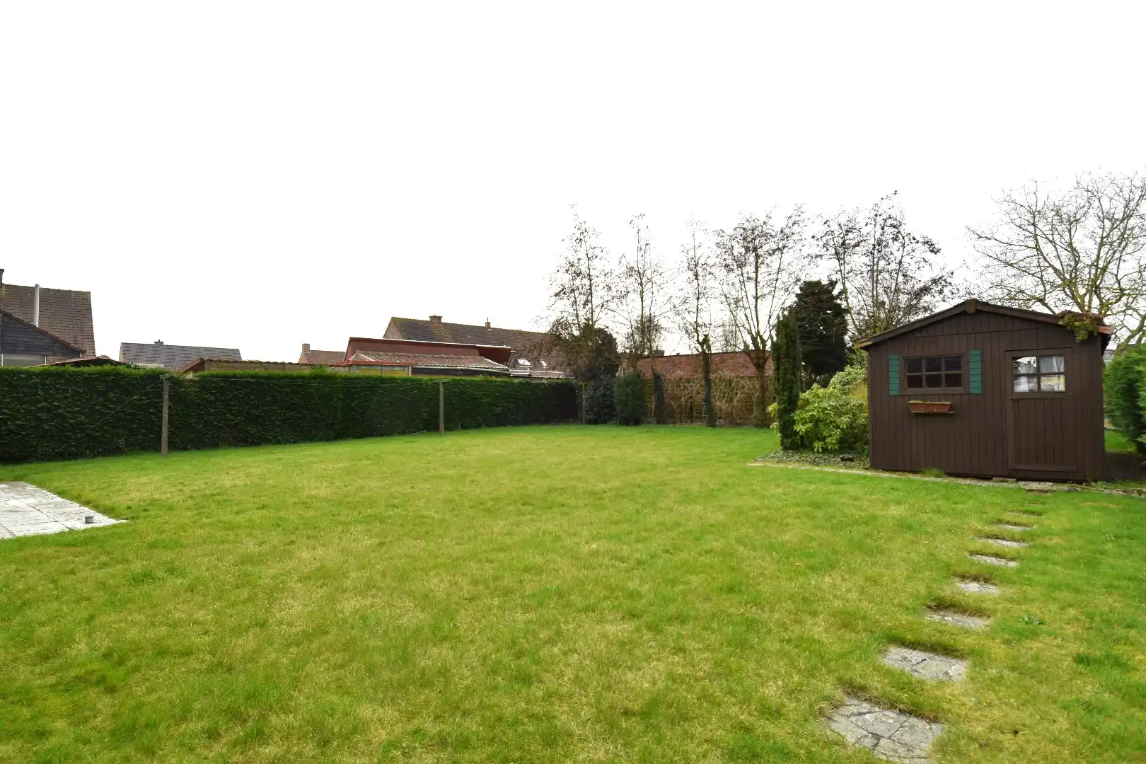 Ruime alleenstaande woning met 2 slaapkamers (mogelijkheid tot meer!), garage en zonnige tuin te koop in Gullegem foto 15