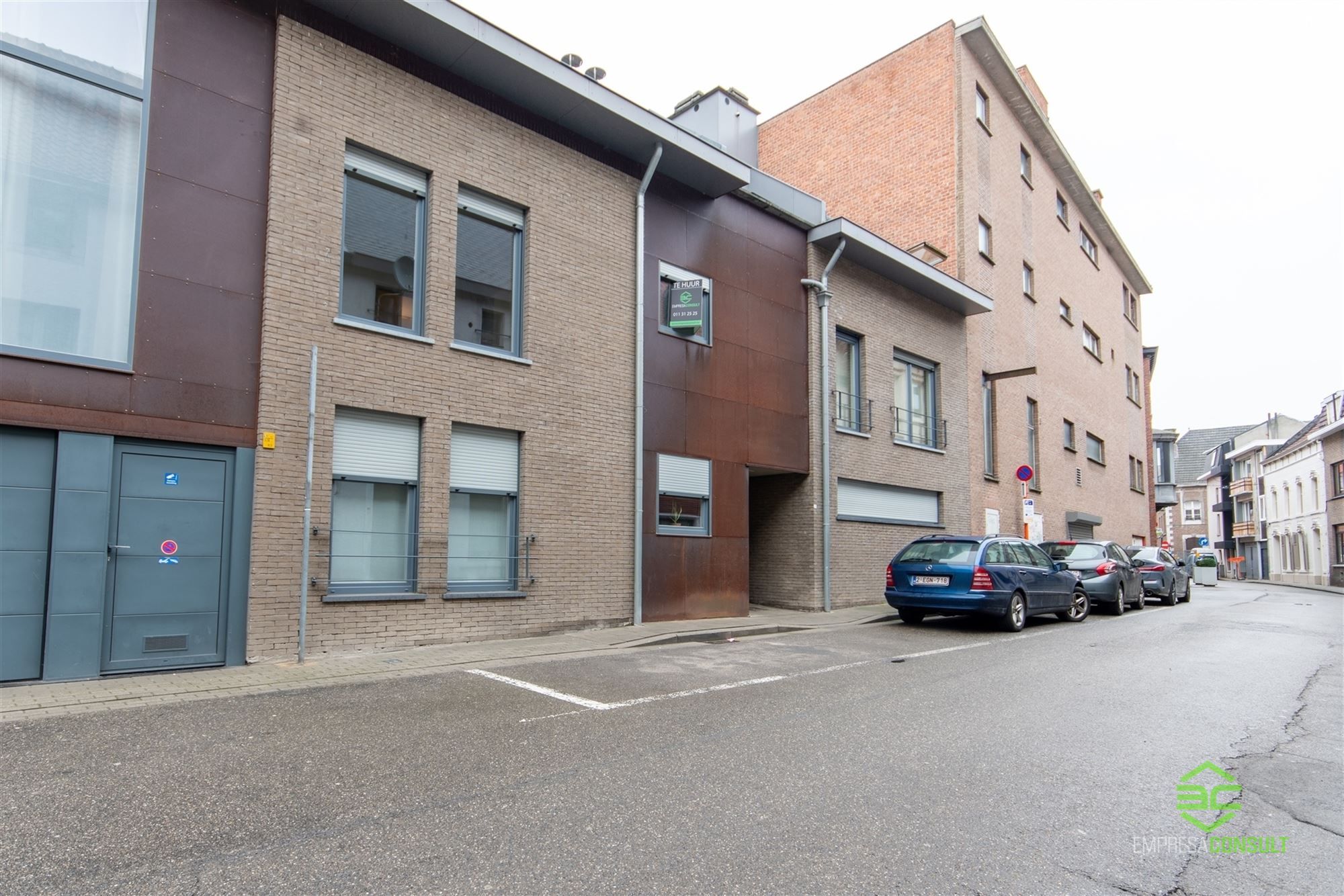 Instapklaar appartement met 2 slpk, in het centrum foto {{pictureIndex}}