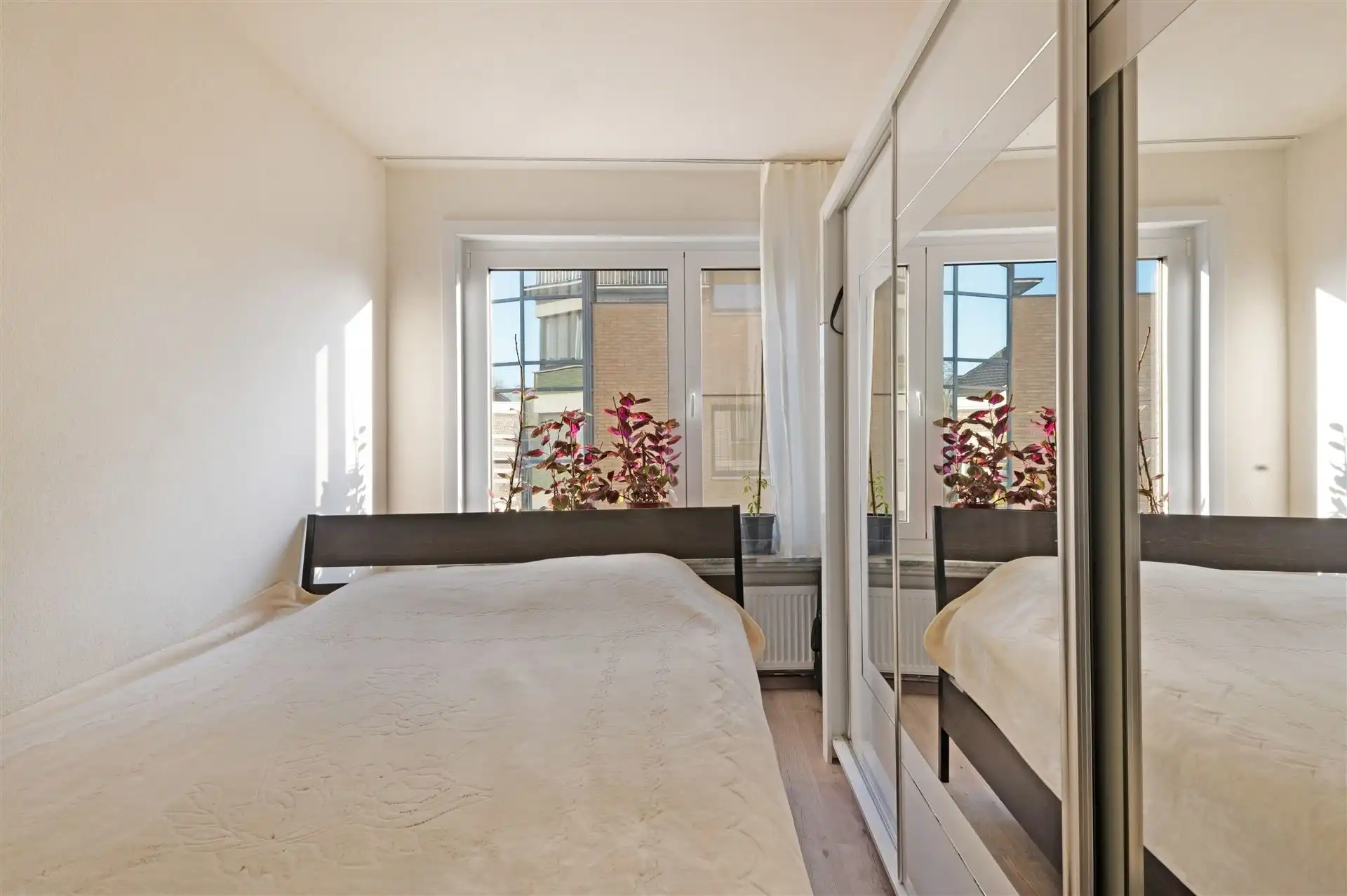 Instapklaar appartement nabij het centrum van Oudenaarde! foto 9