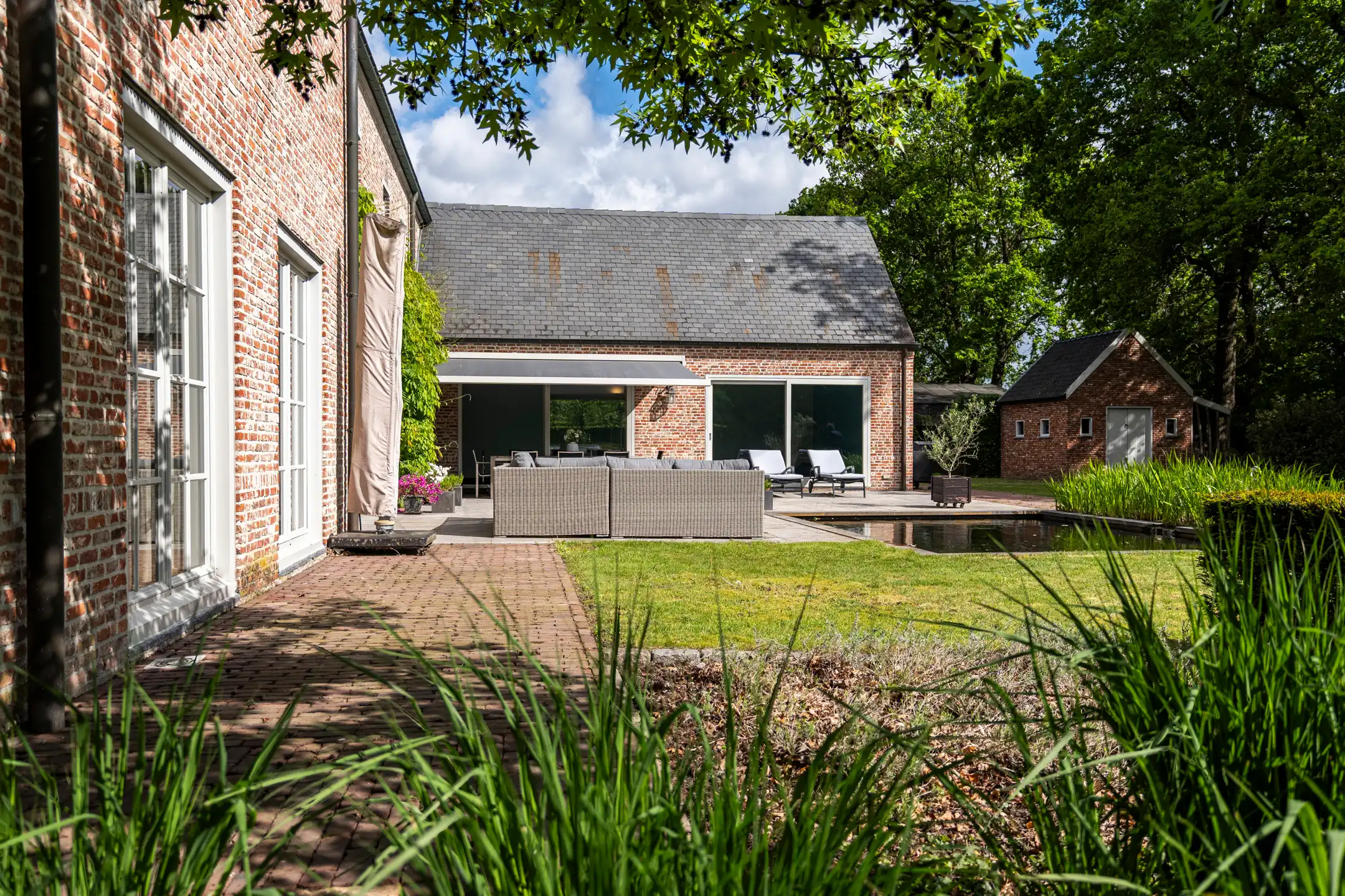 Instapklare villa met 4 slpks en binnenzwembad op 2232m² foto 26