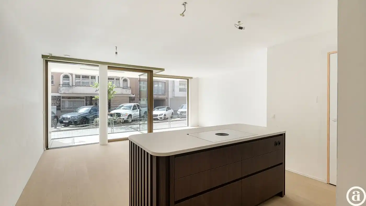 Prachtig nieuwbouwappartement met 2 slaapkamers gelegen op de gelijkvloerse verdieping foto 24