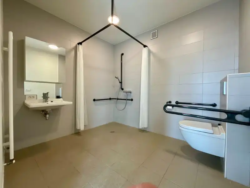Instapklare assistentiewoning met zicht op de tuin foto 8