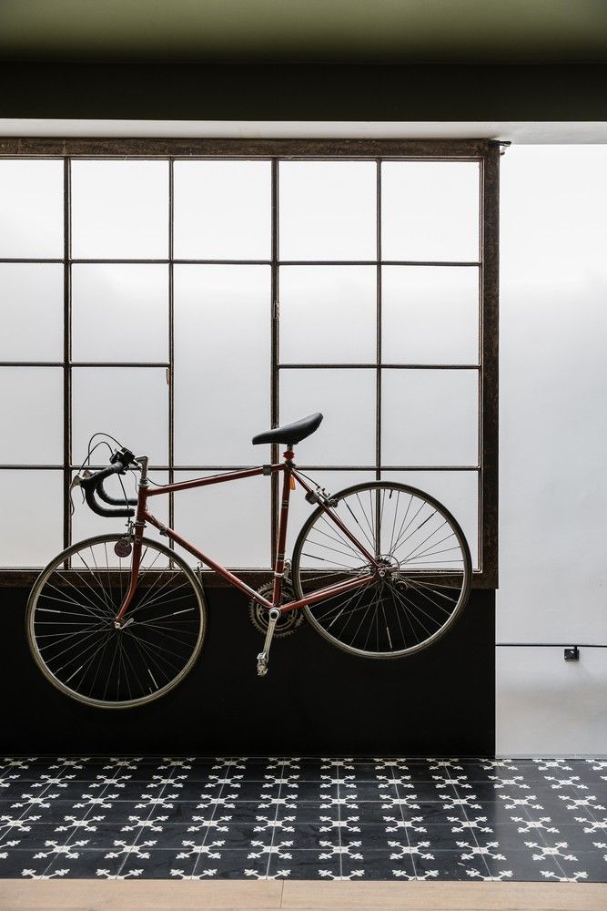 Buitengewoon royaal herenhuis centrum Gent met verwarmd buitenzwembad. foto 6