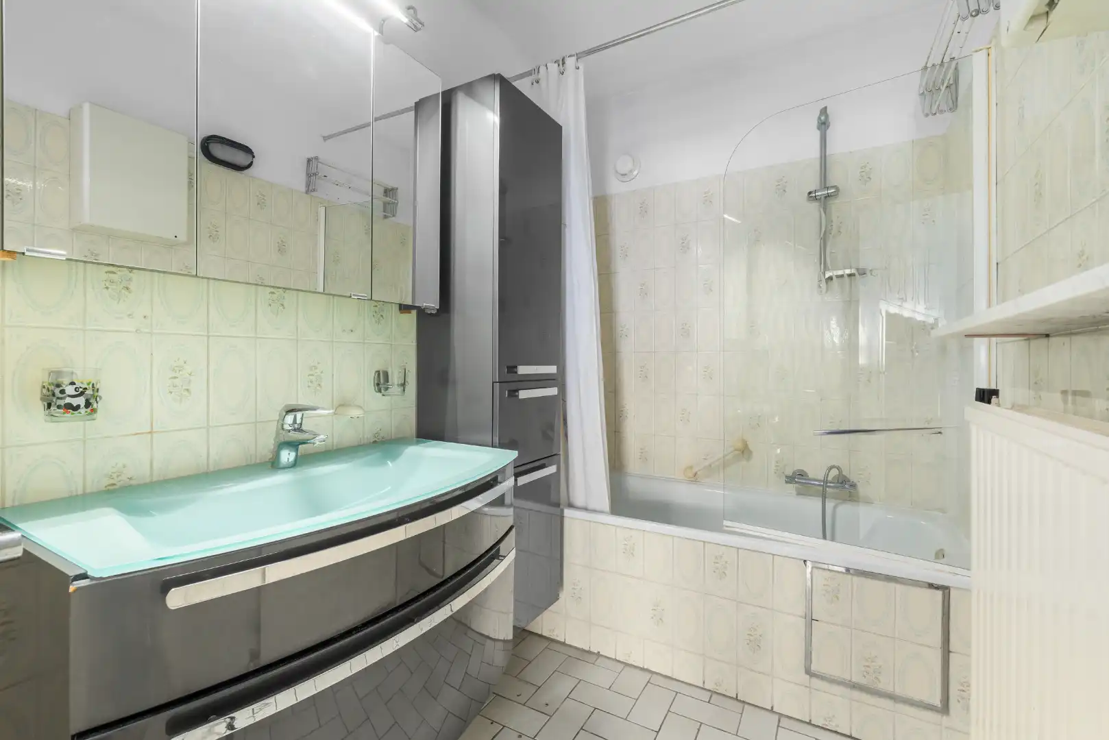 Appartement te koop met 2 slpks. foto 12