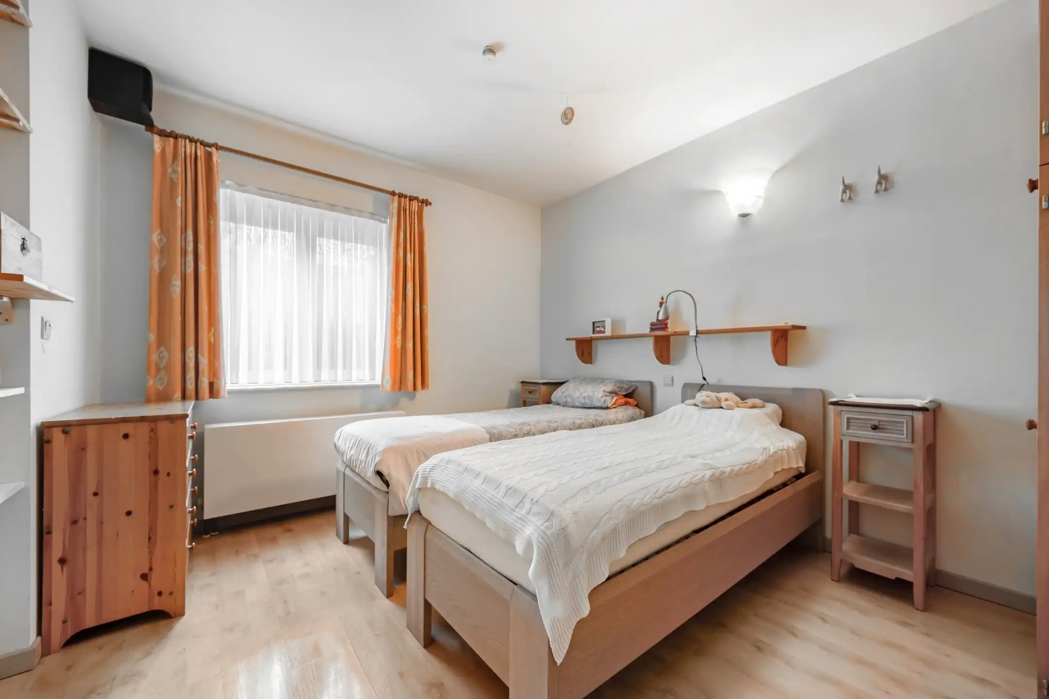 Instapklare gezinswoning met 3 slaapkamers in Emblem foto 15
