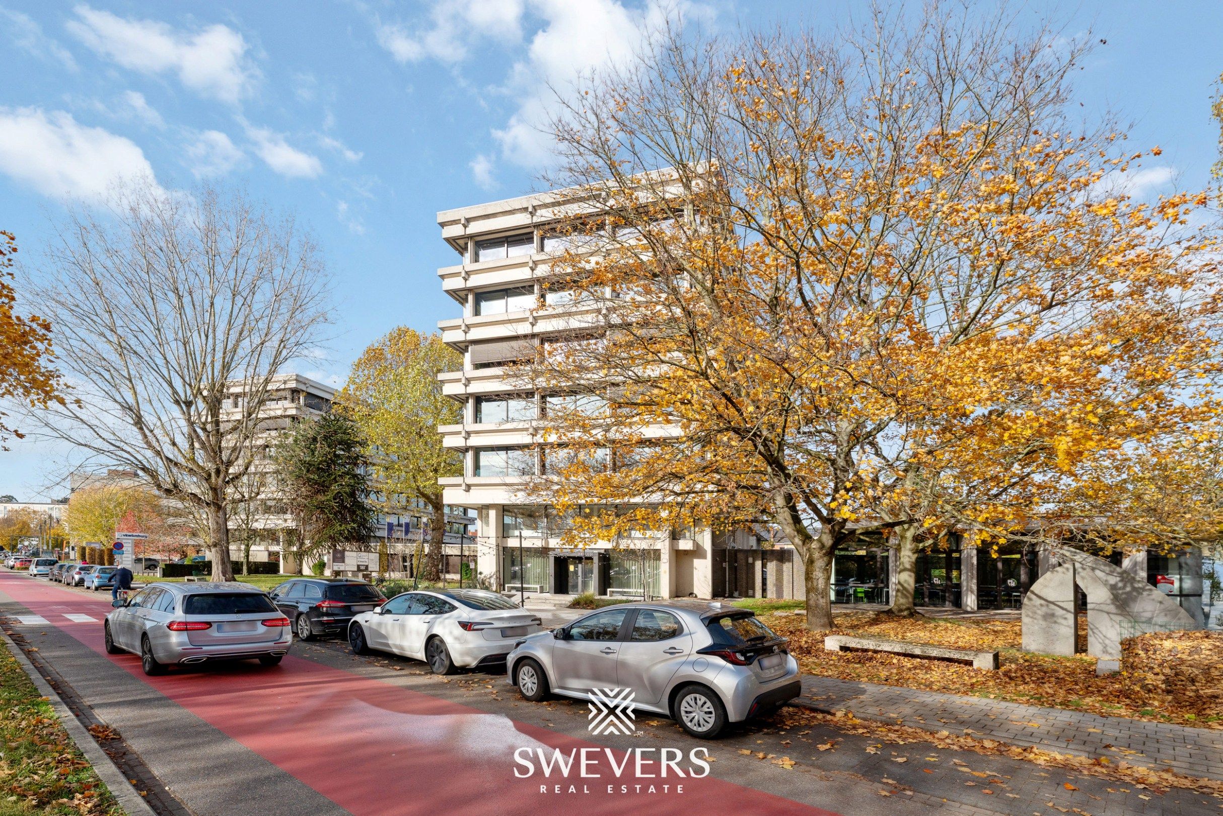 Instapklare trendy kantoren ( 412 m2 ) incl. parking op toplocatie centrum Hasselt foto 35