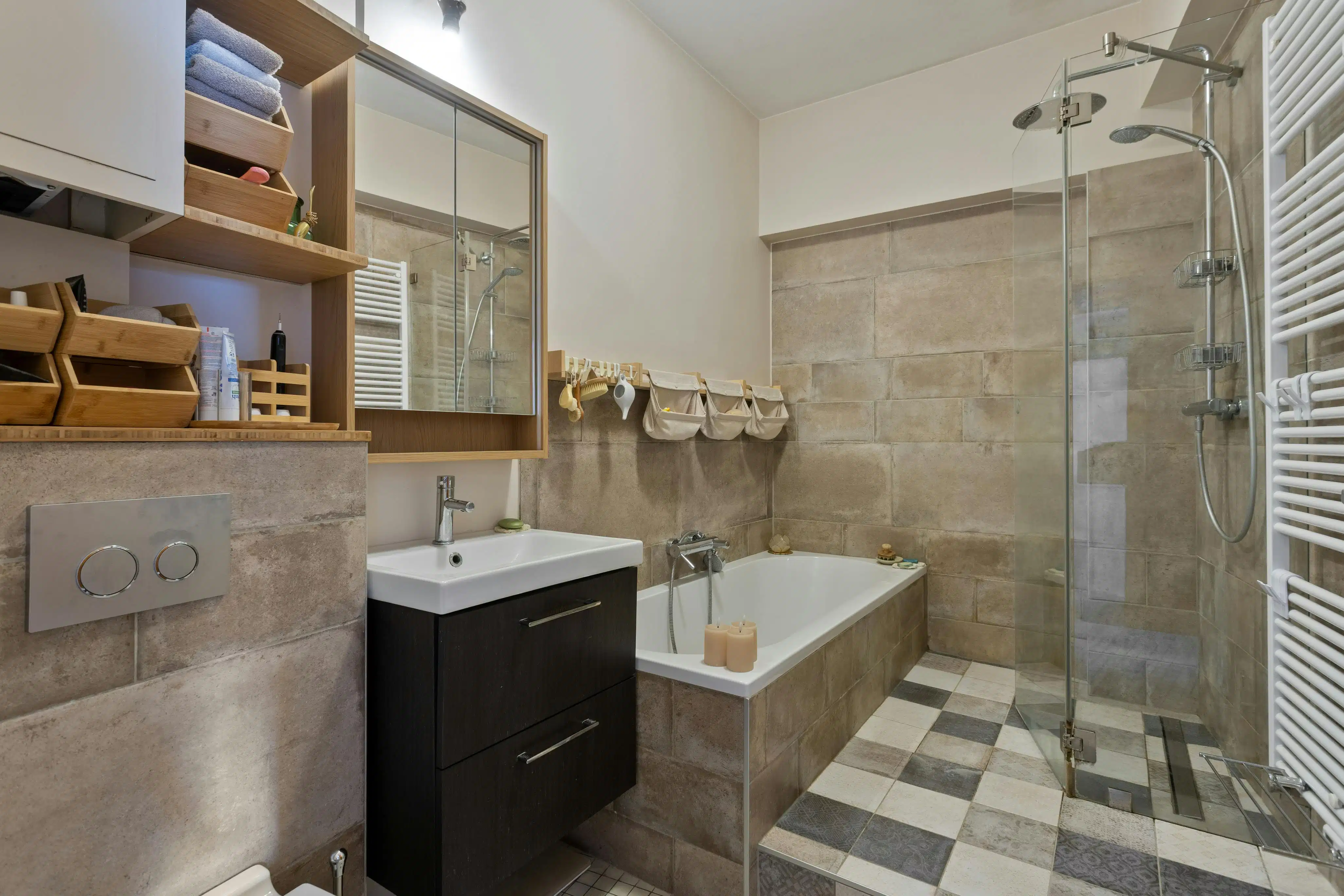Gerenoveerd 3-slaapkamer appartement met terras Elsene foto 12