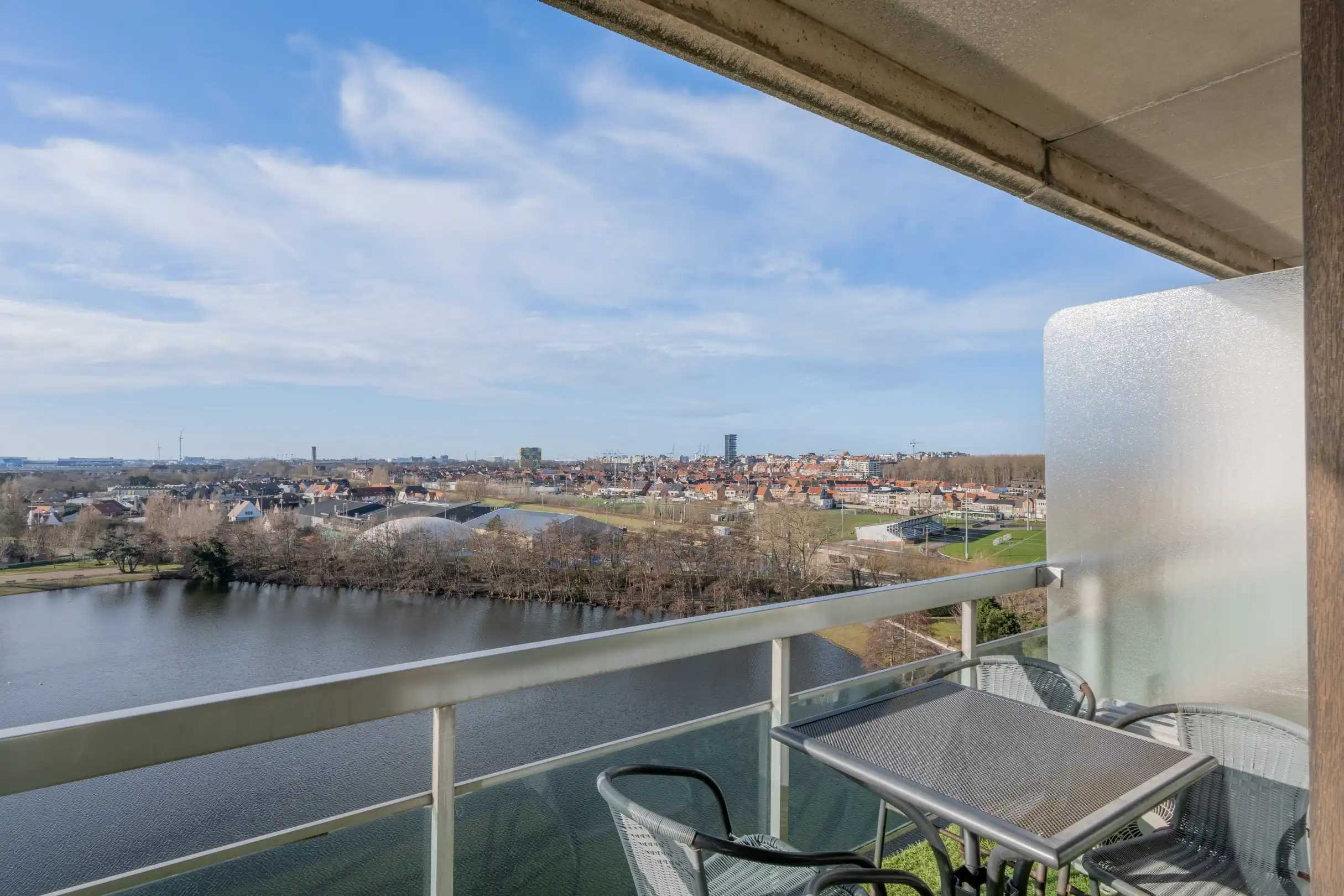 Appartement met een schitterend uitzicht over Heist & Hinterland foto 2