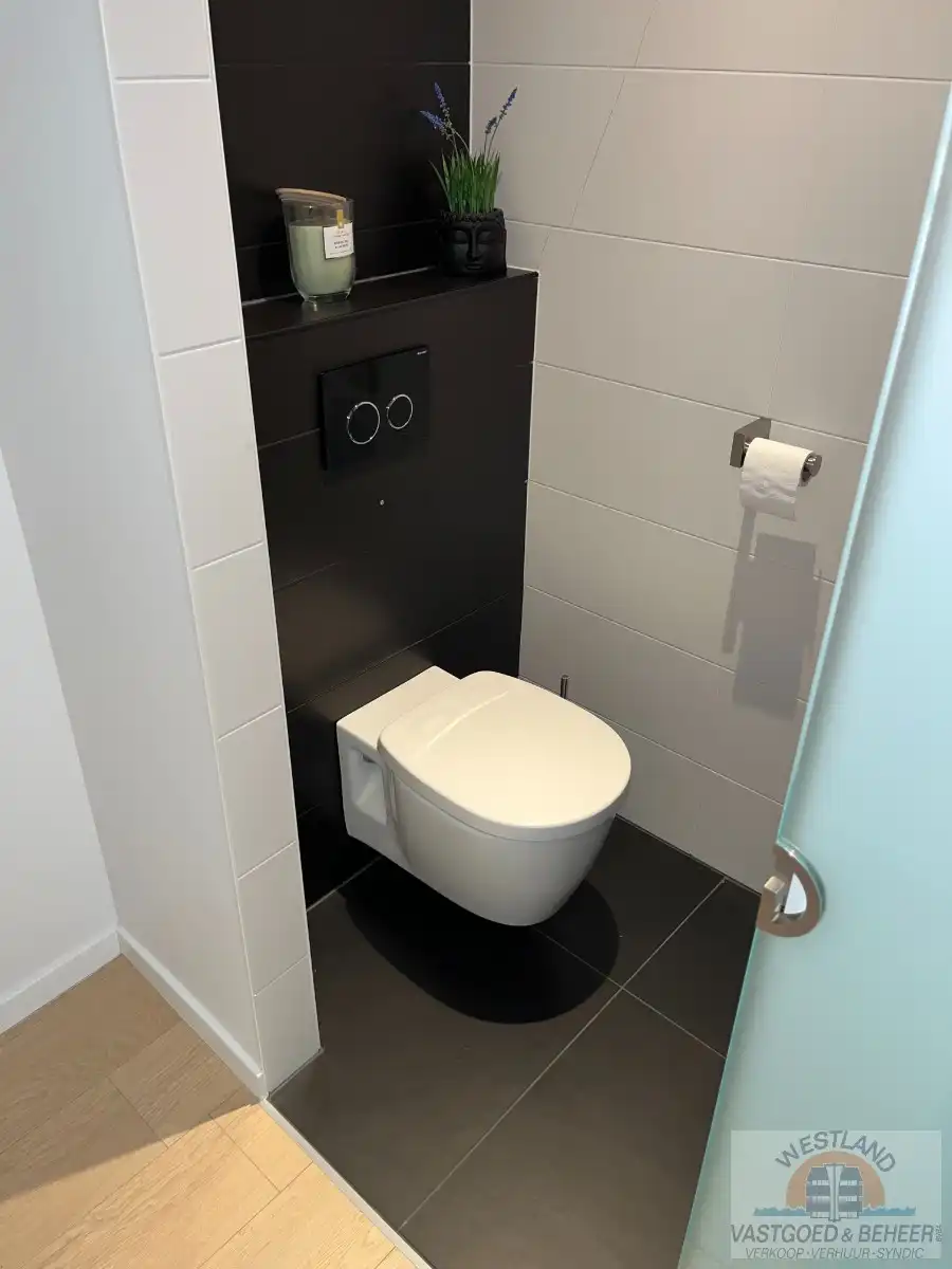 Lichtrijk hoekappartement met prachtig uitzicht foto 3