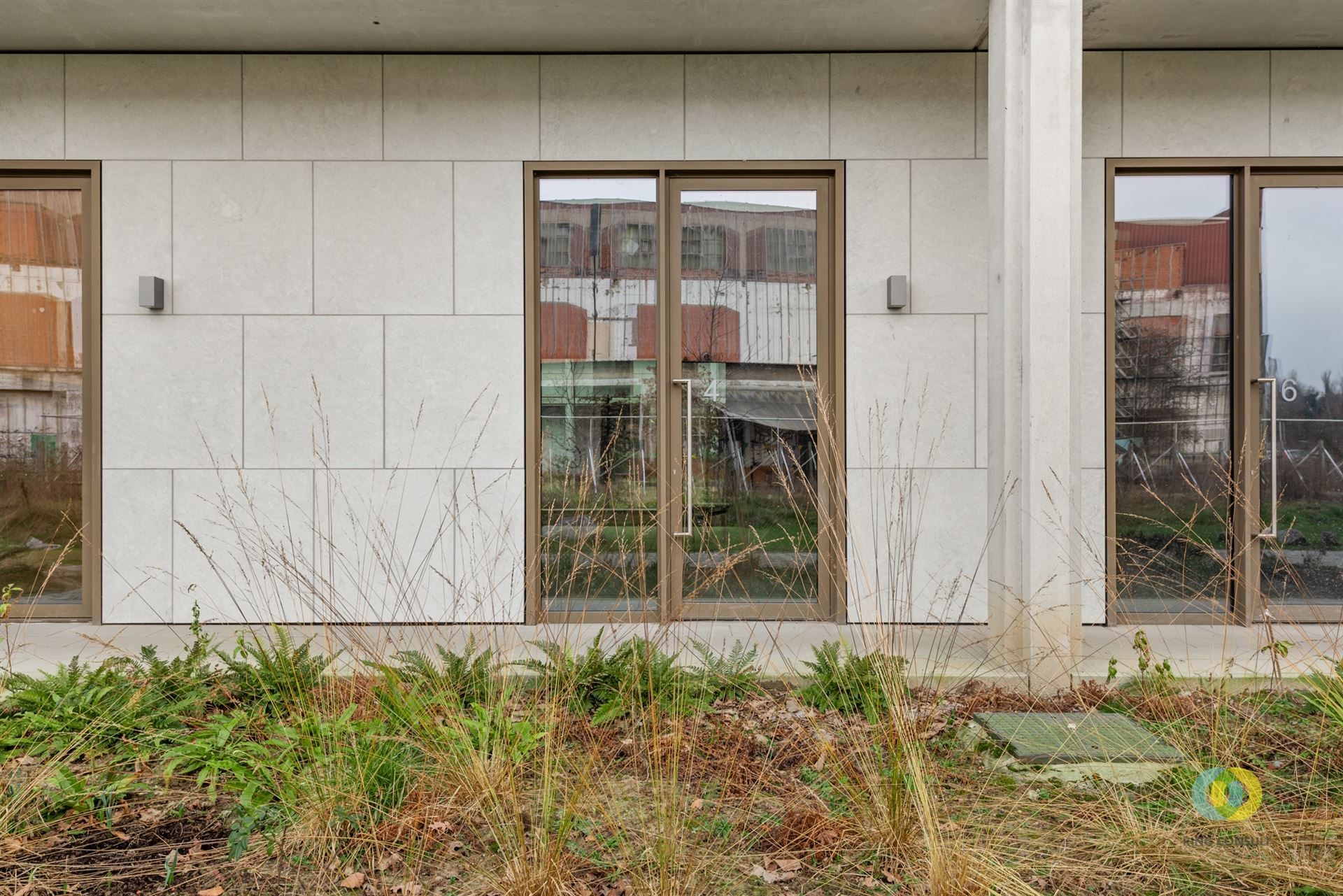 kantoor foto {{pictureIndex}}