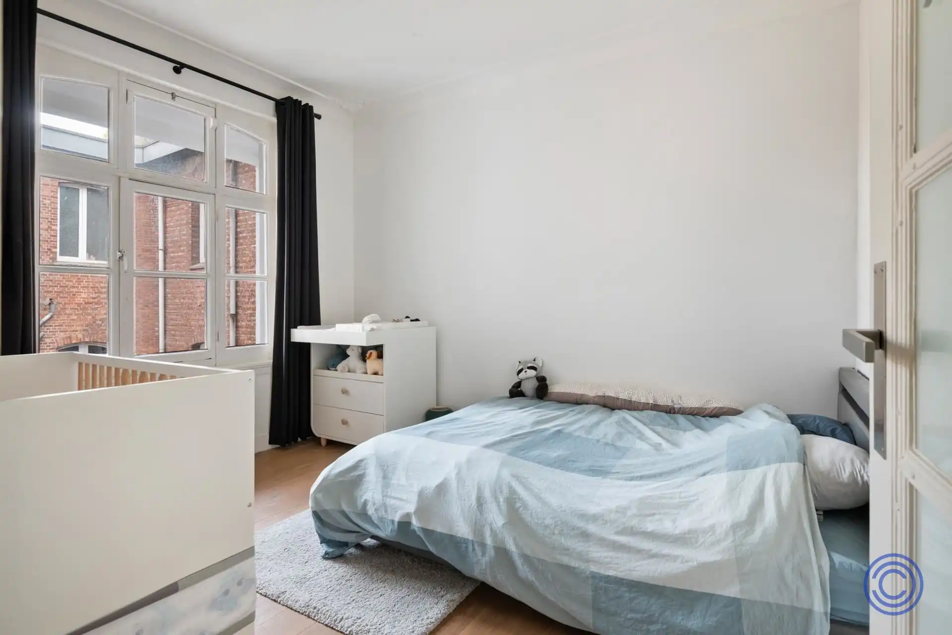 Karaktervol duplexappartement met terras in hartje Zurenborg! foto 11