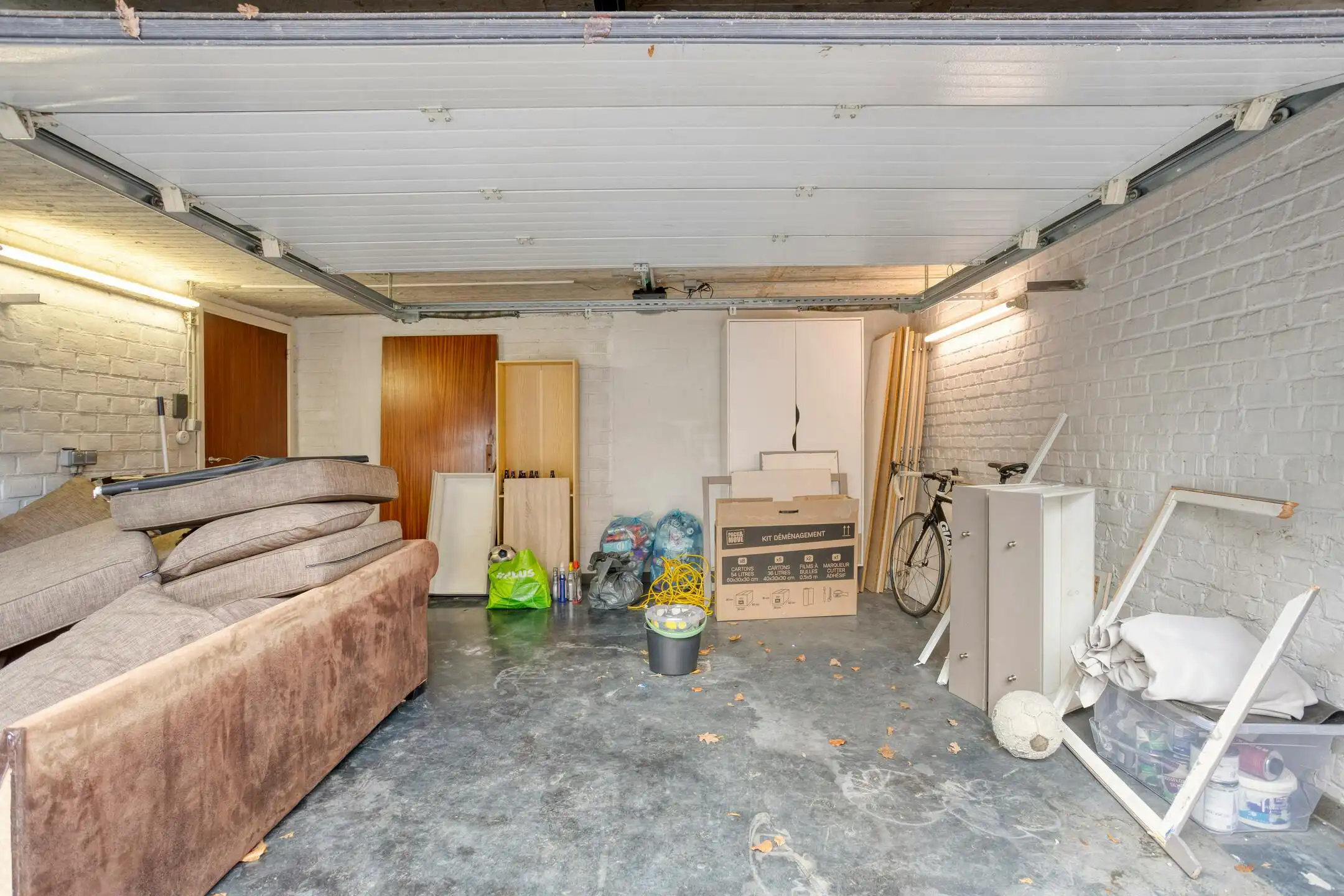 Driegevelwoning met extra studio/kantoor of praktijk, op een toplocatie in het centrum van Grimbergen! foto 21