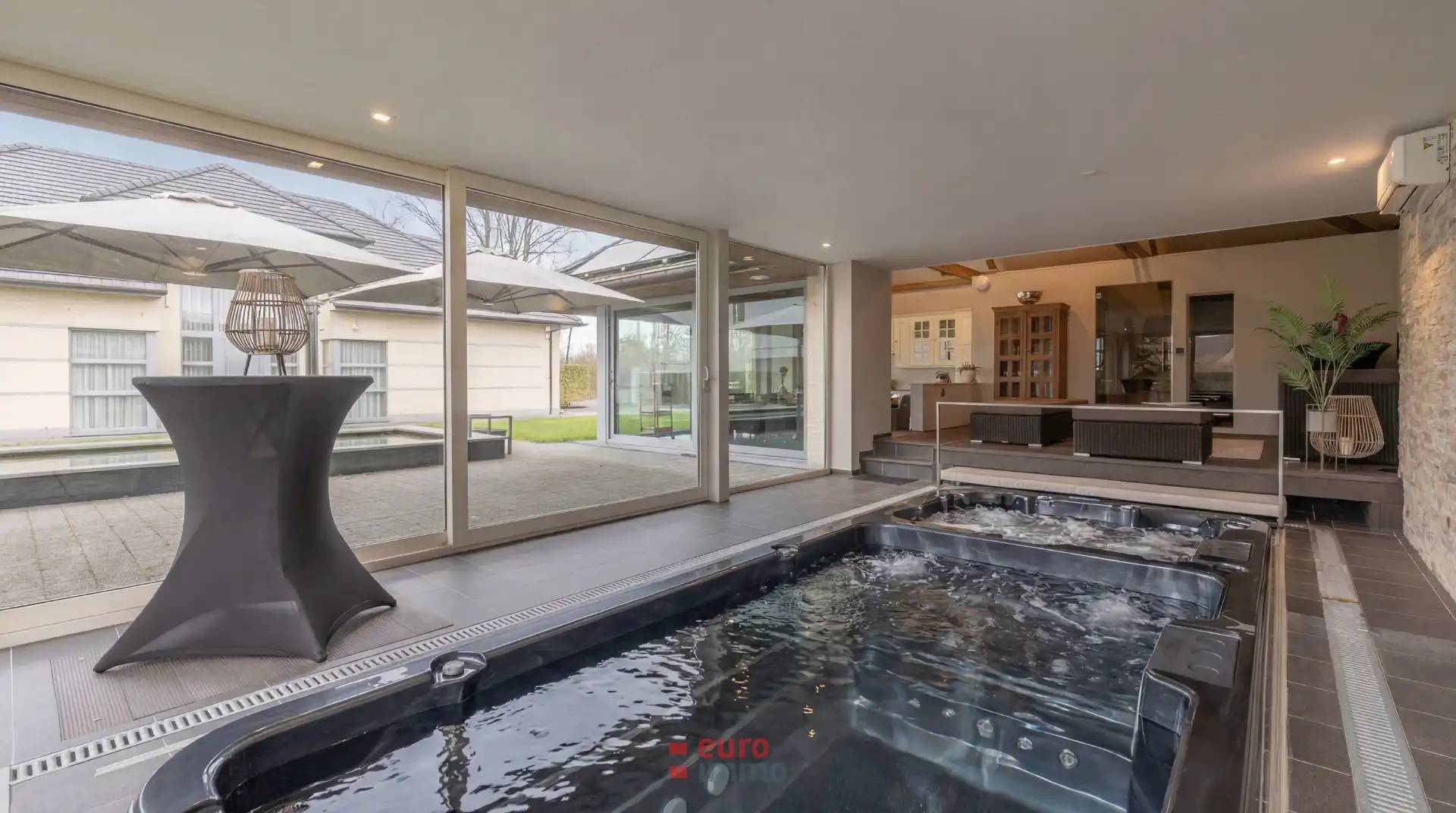 Exclusieve topvilla met binnenzwembad en zwemvijver in Sint-Idesbald! foto 35