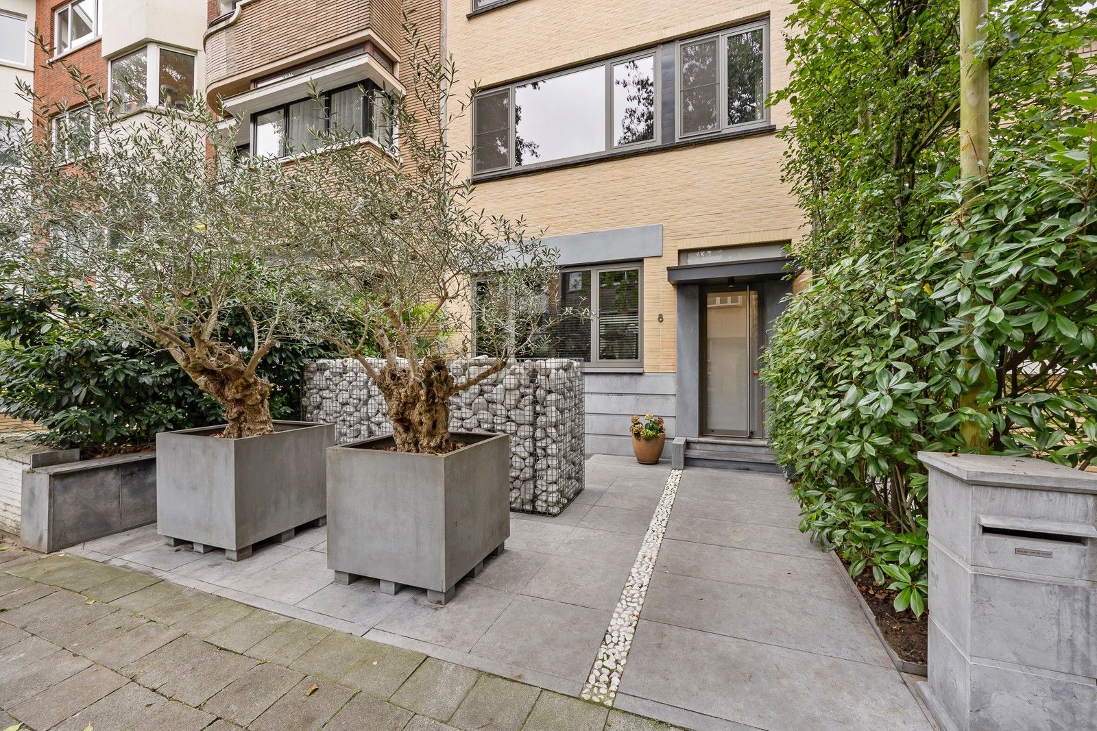 Prachtige hedendaagse herenwoning in de geliefde wijk Pulhof in Berchem foto 21