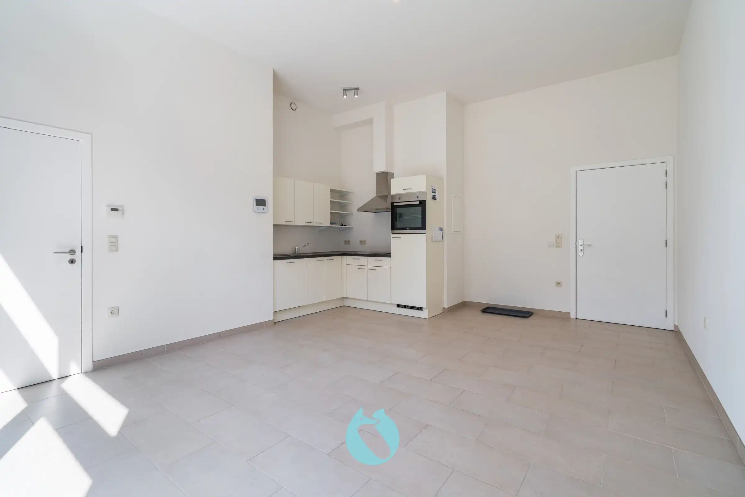 Gelijkvloerse serviceflat met privaat terras foto 2