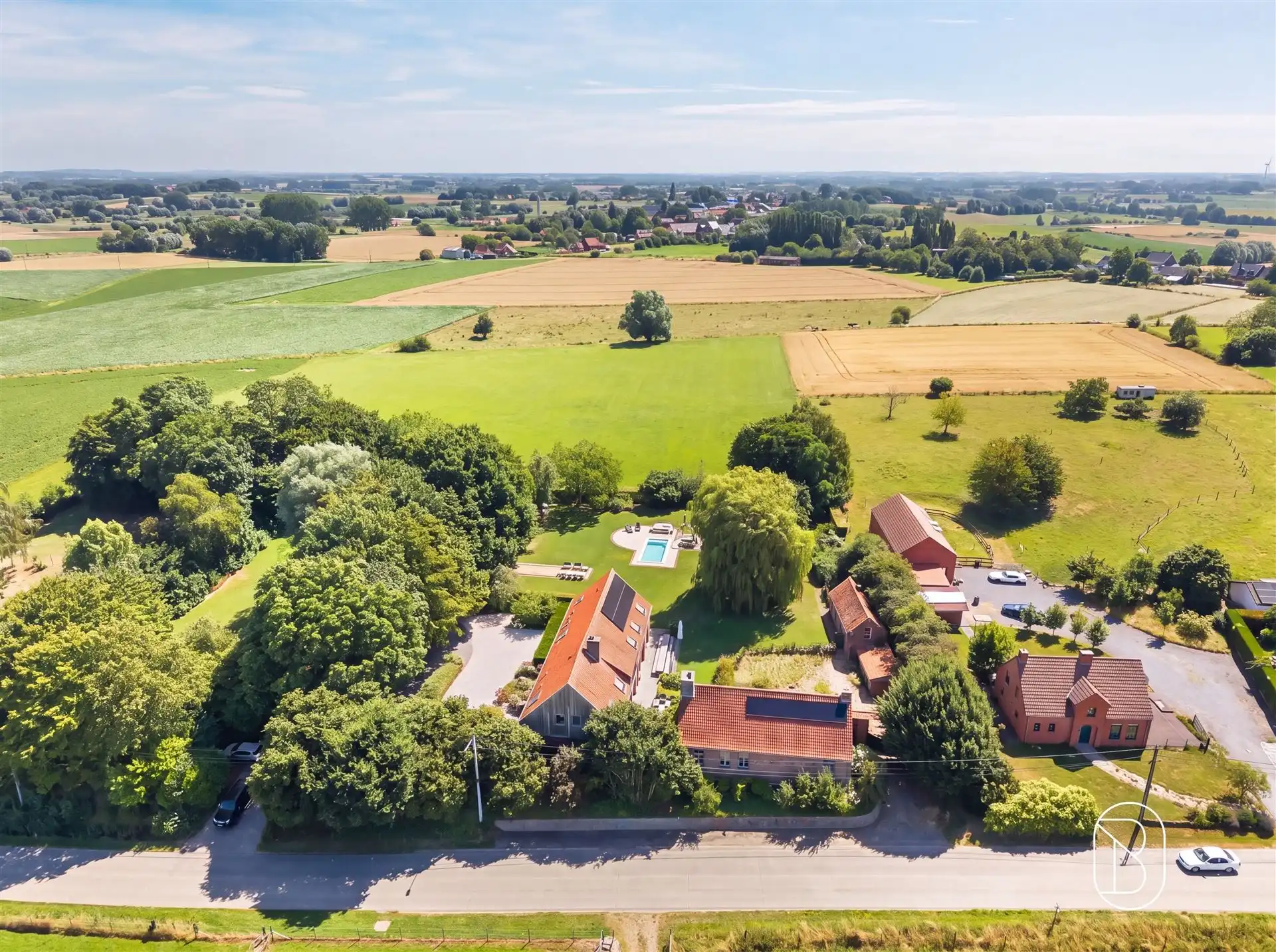 Vakantiewoning (16 pers) met feestzaal en wellness foto 2