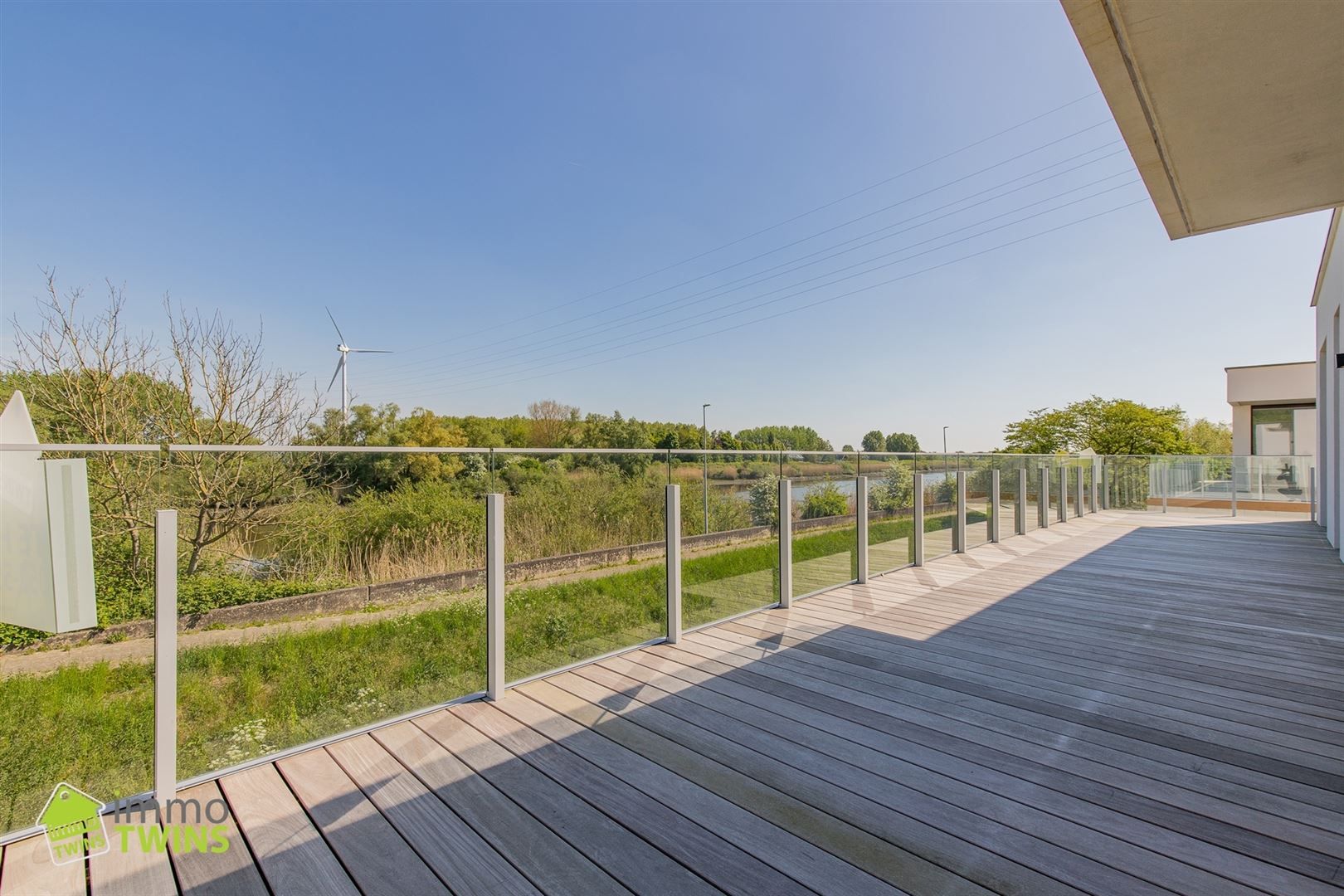 Uitzonderlijke penthouse op toplocatie te Sint-Onolfsdijk foto 12