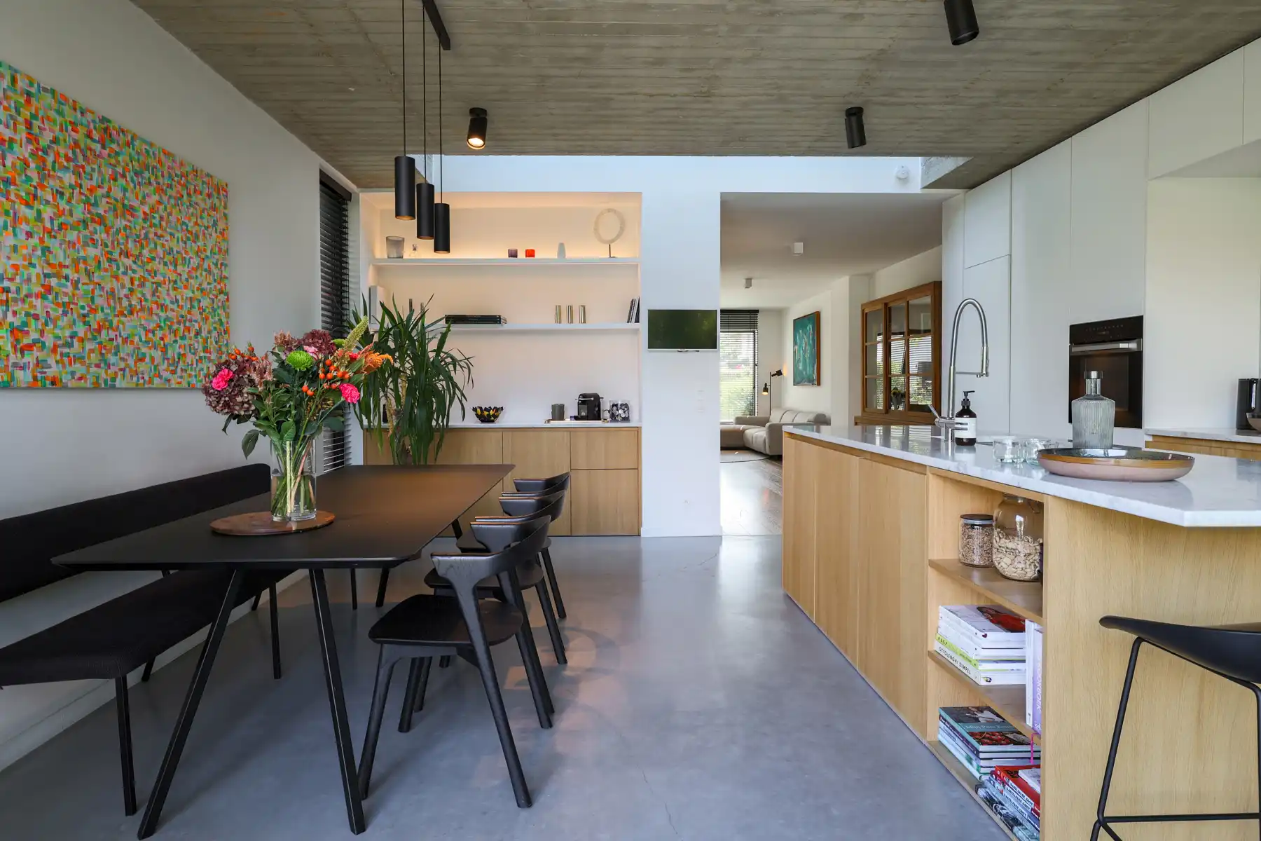 Prachtig gerenoveerde halfopen woning te Elsdonk foto 6