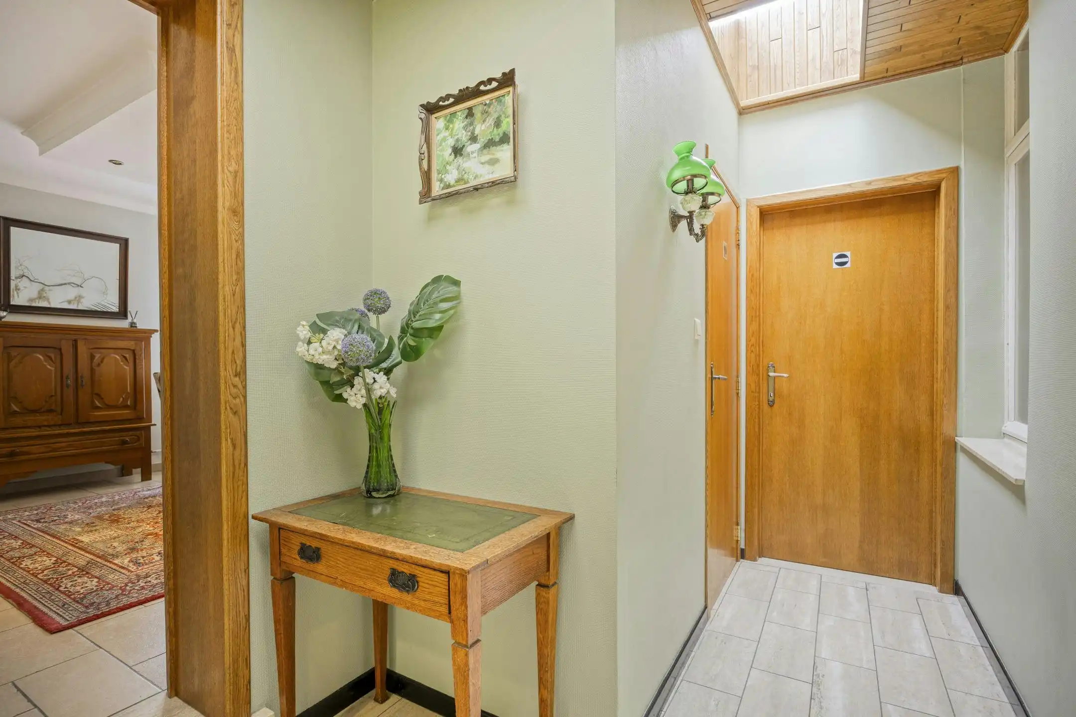 Uniek handelshuis met ruime garage in het hartje Borgloon foto 10