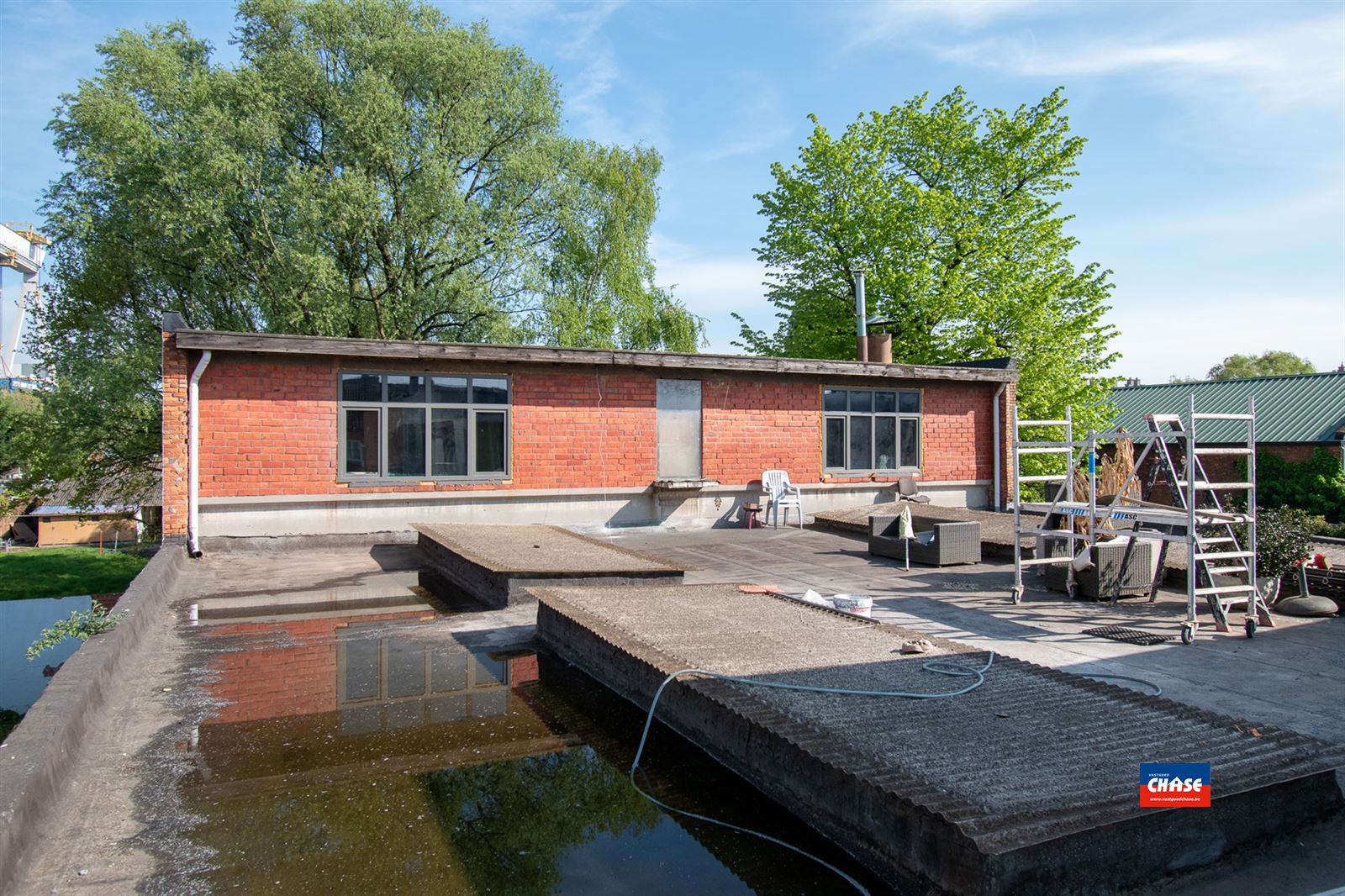 Gemengd gebouw met ruime, energiezuinige woonst (3 slpks) foto 23