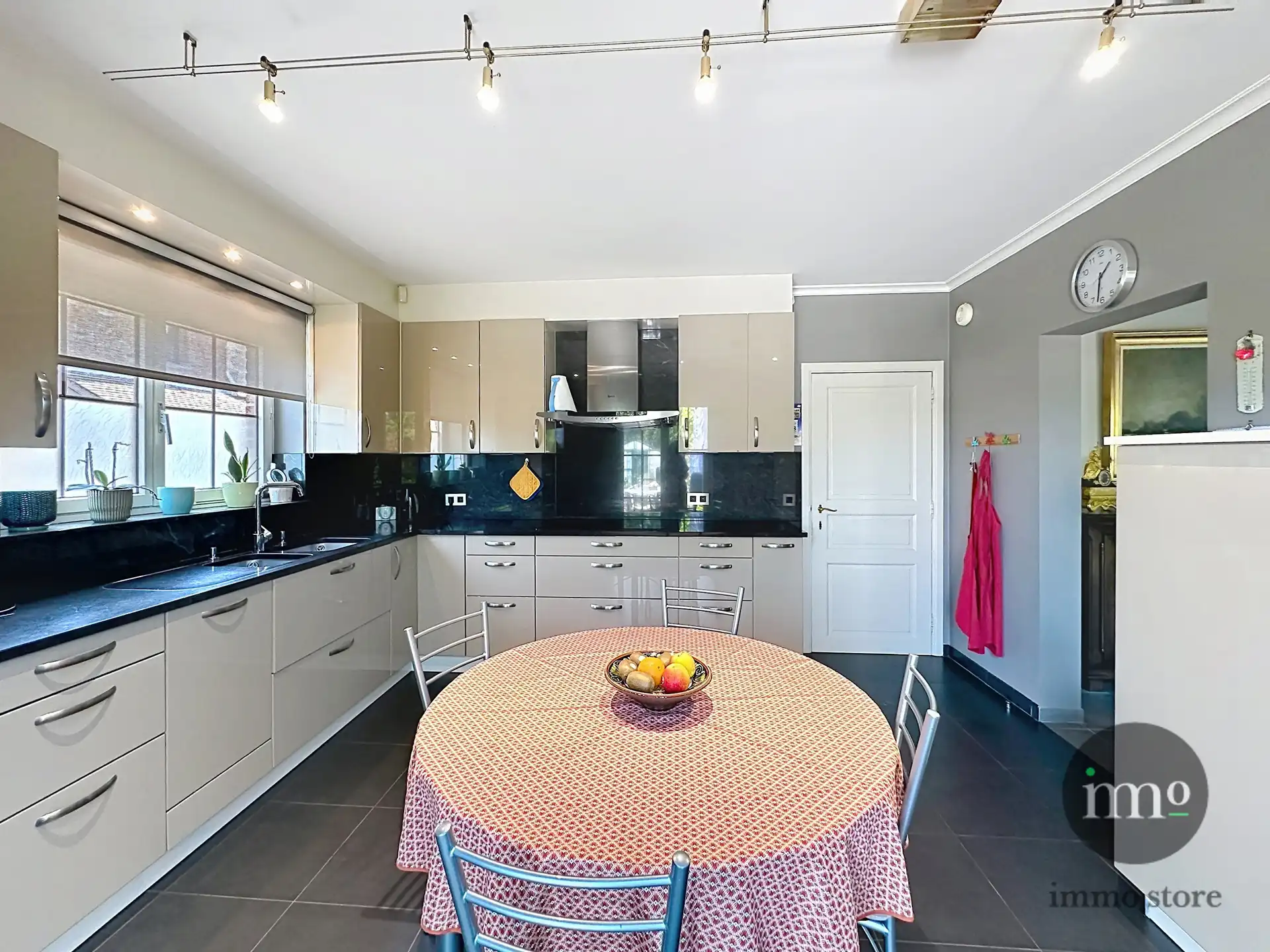 Ruime villa, prachtige tuin, TOPLOCATIE! foto 14