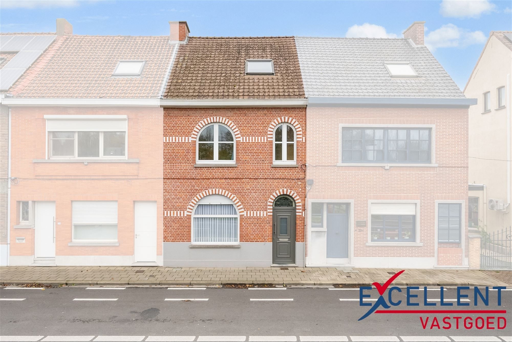 Charmante gezinswoning met tuin en garage Deinze foto 10